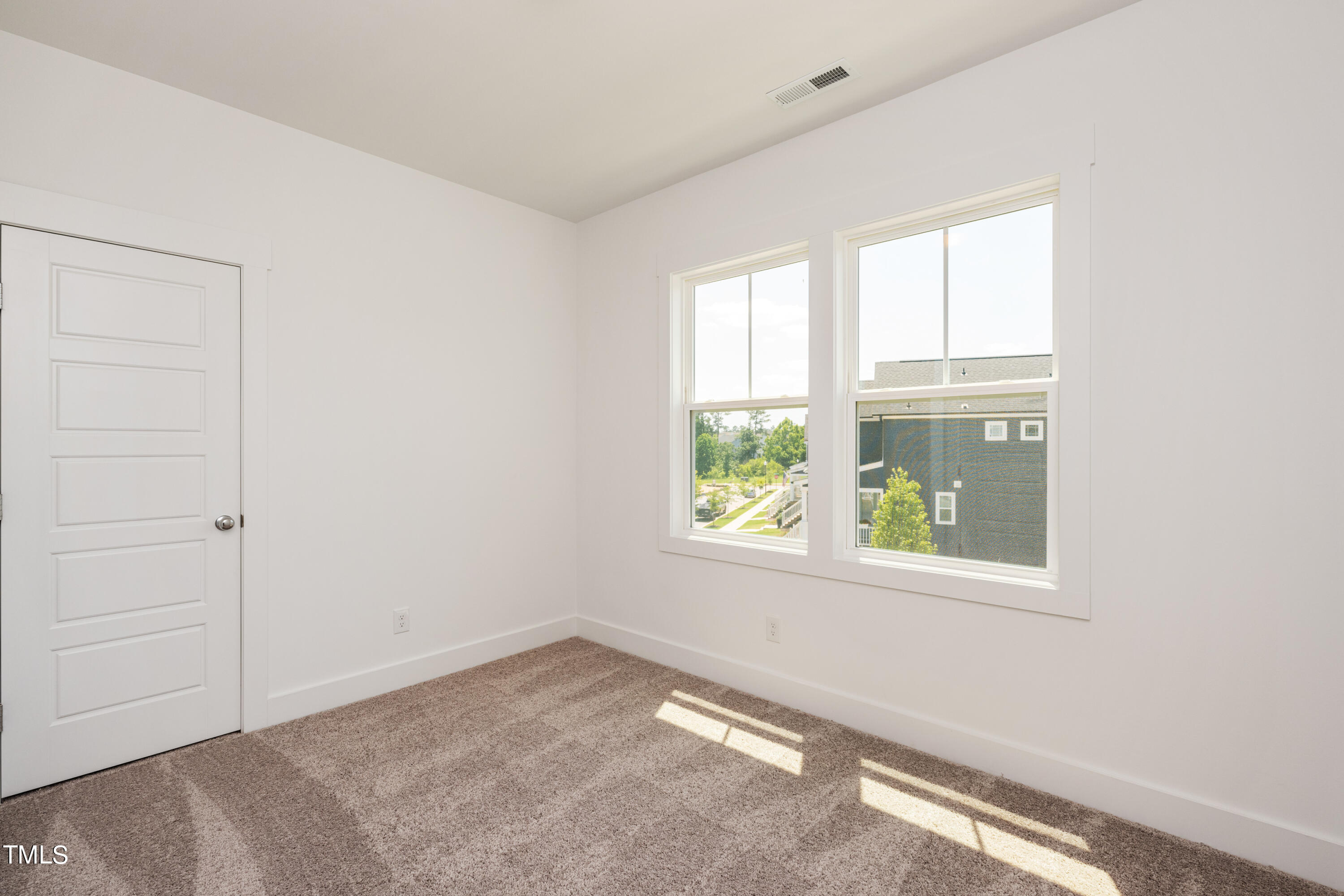 928 Arcadia Hill Street # 0131 Property Photo 24