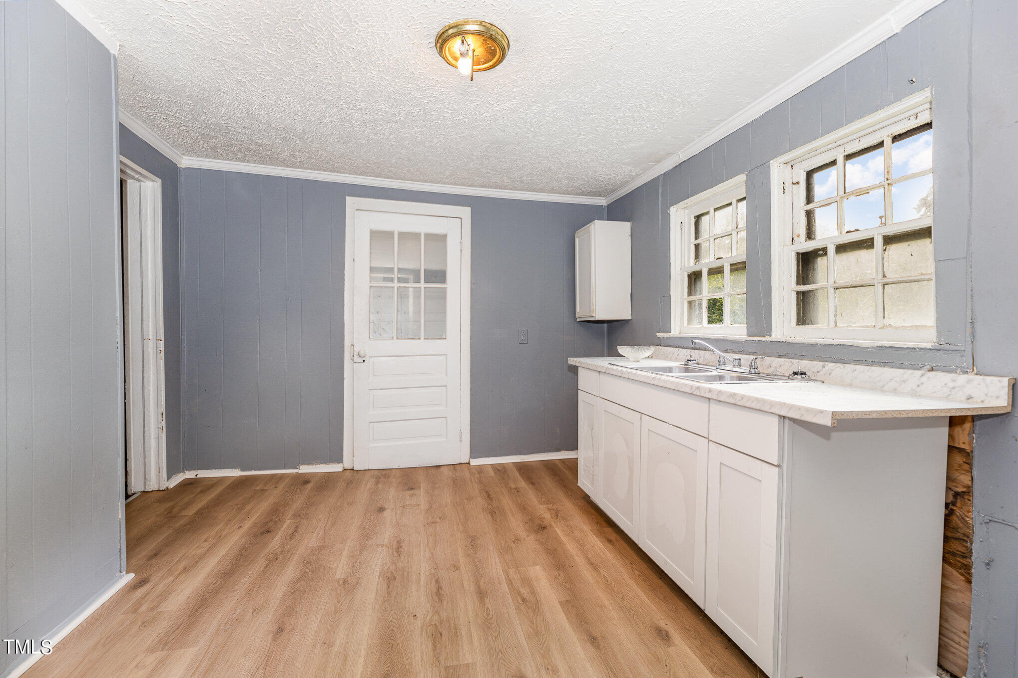 137 Ridge Street Property Photo 6