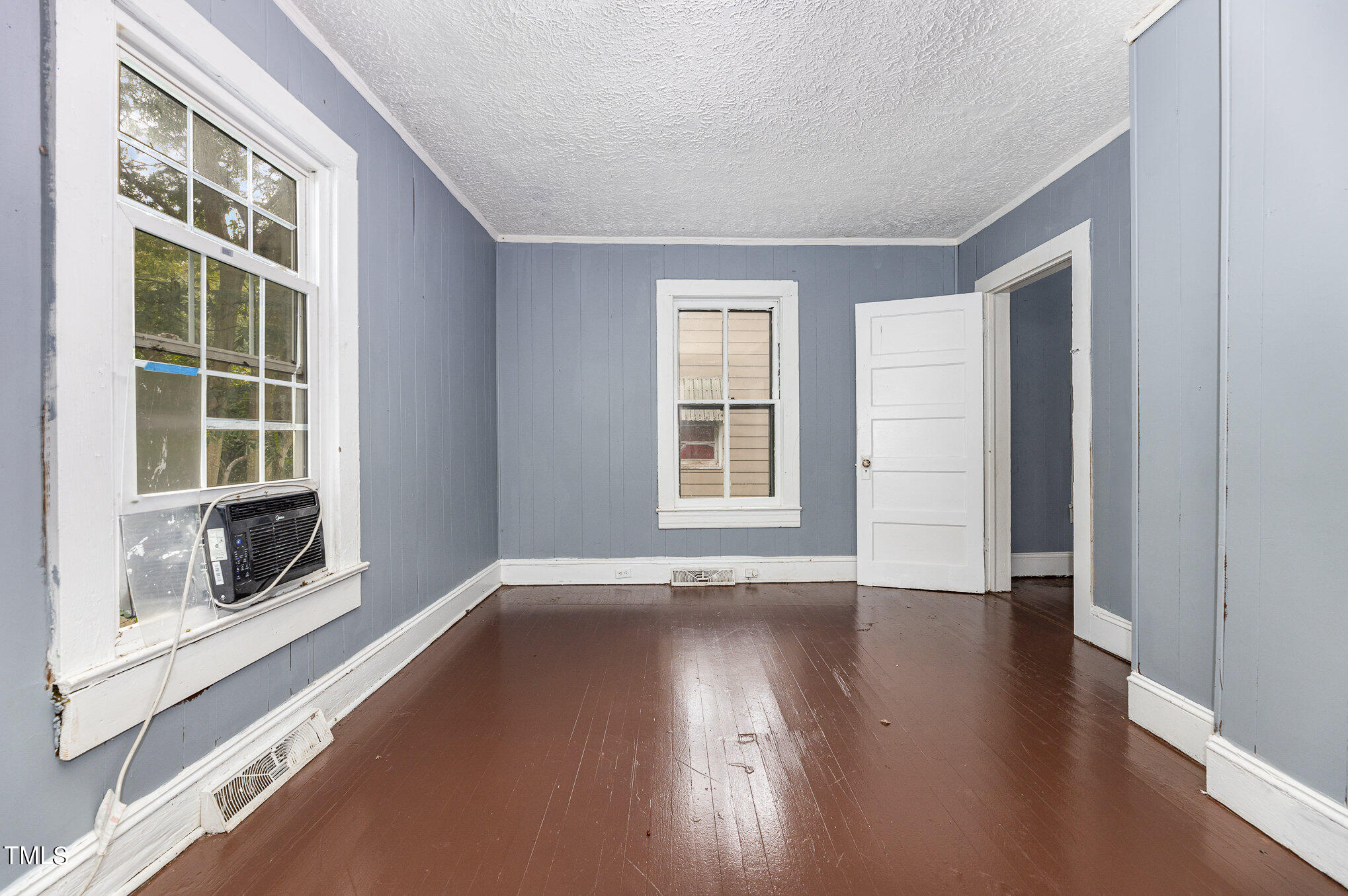 137 Ridge Street Property Photo 8