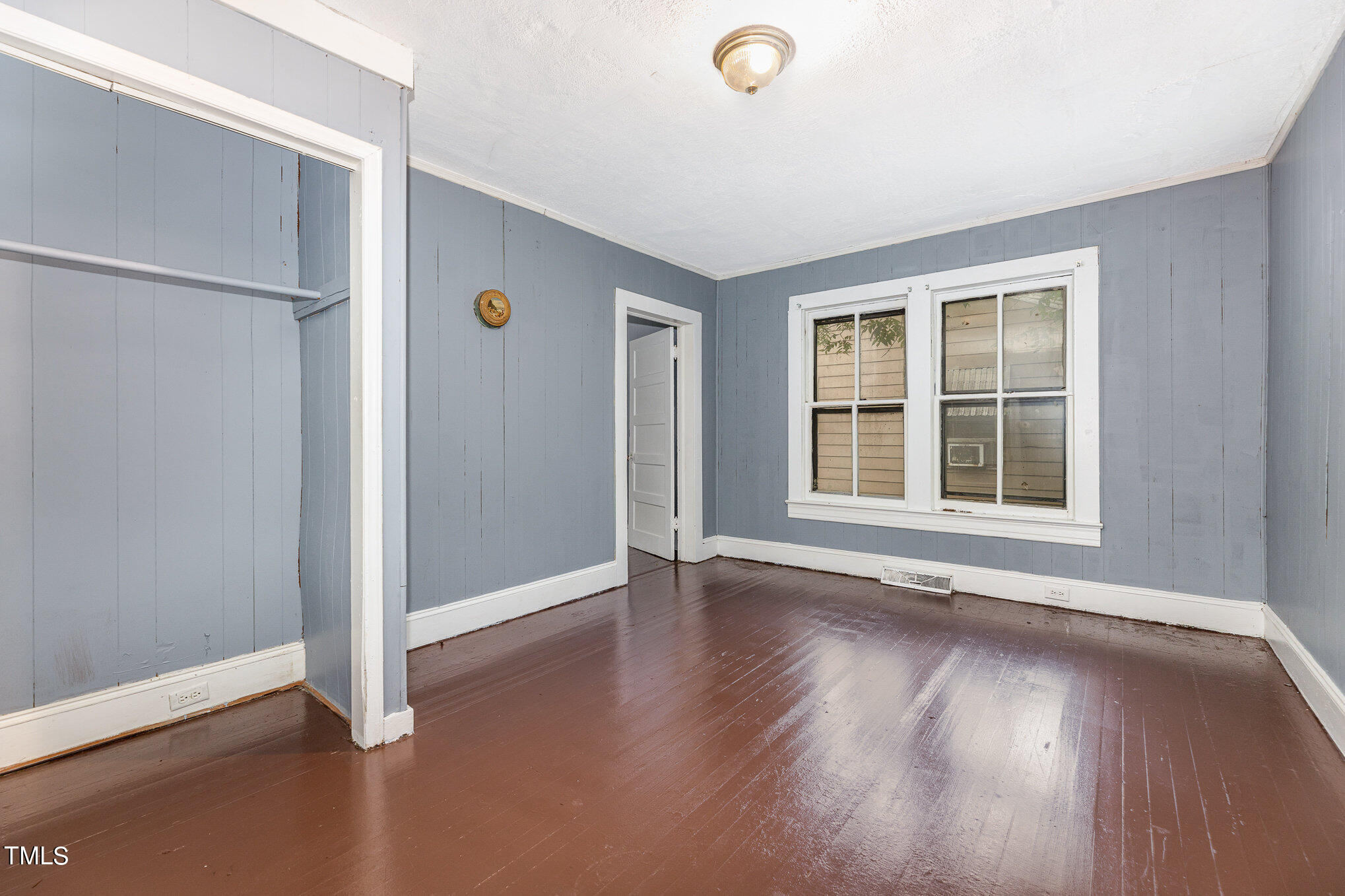 137 Ridge Street Property Photo 9
