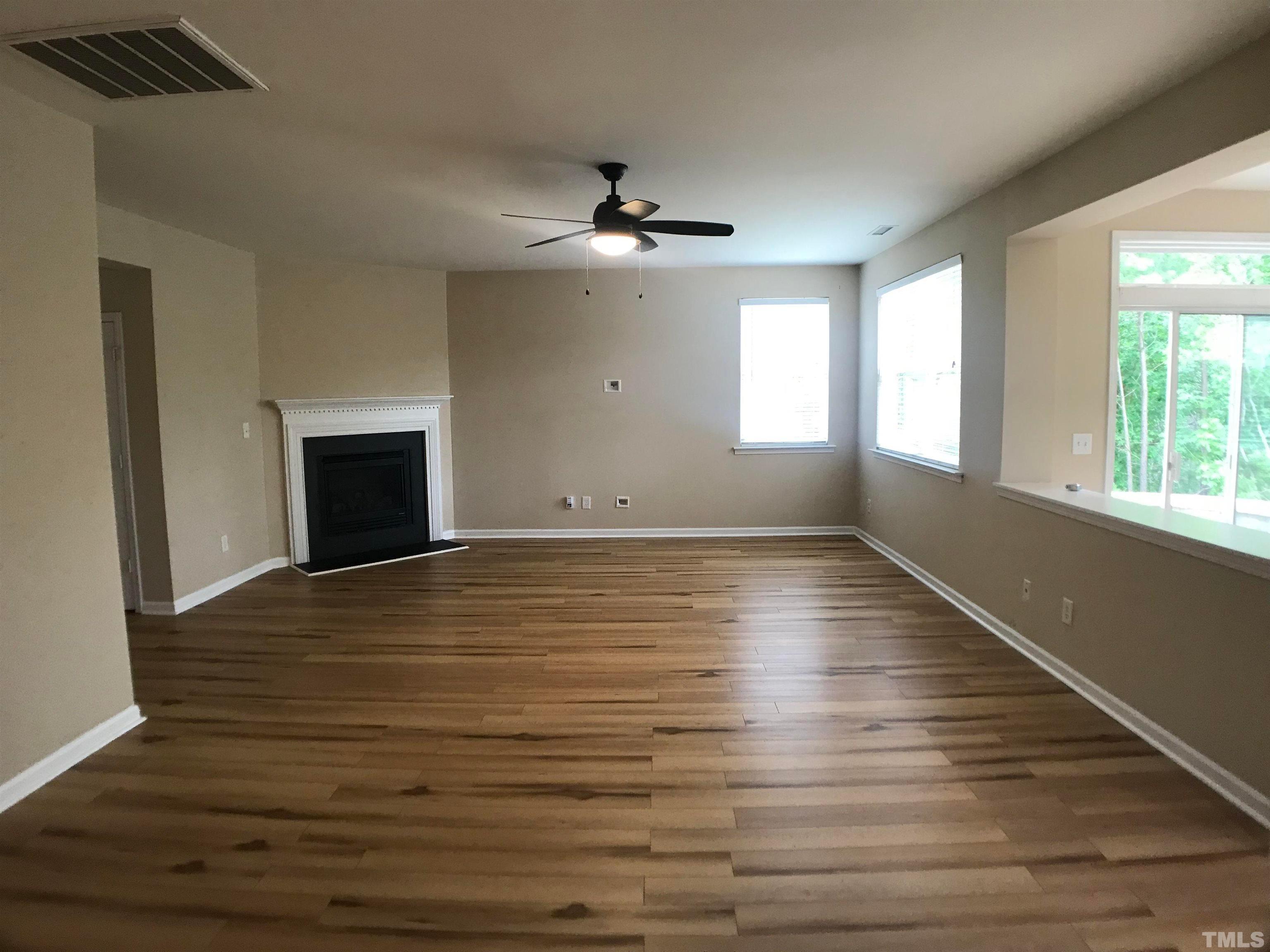 1139 Brookhill Way Property Photo 4