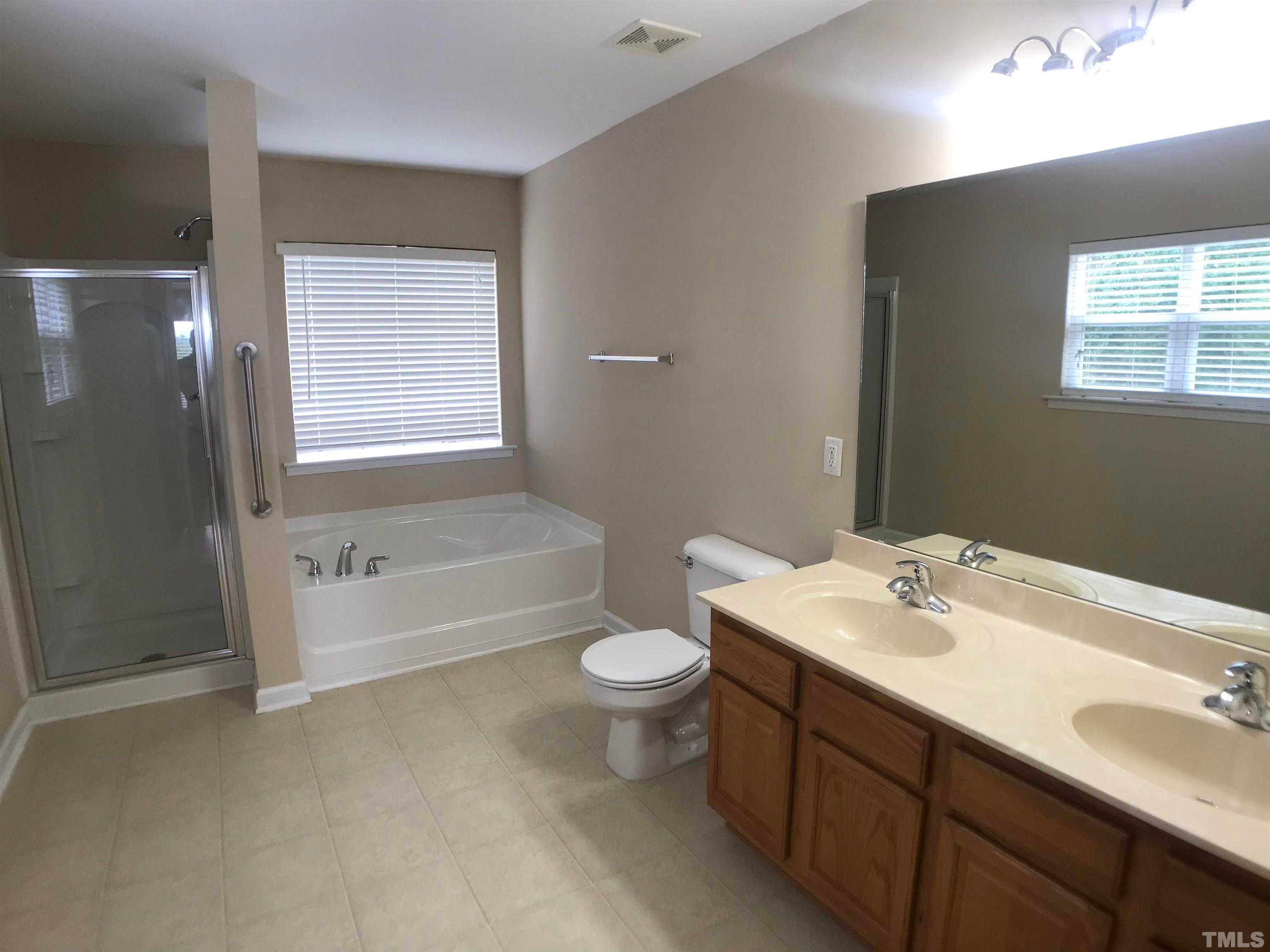 1139 Brookhill Way Property Photo 13