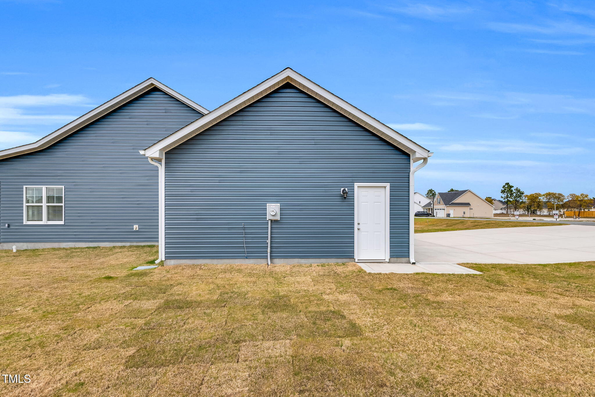 208 Hillwood Drive Property Photo 11