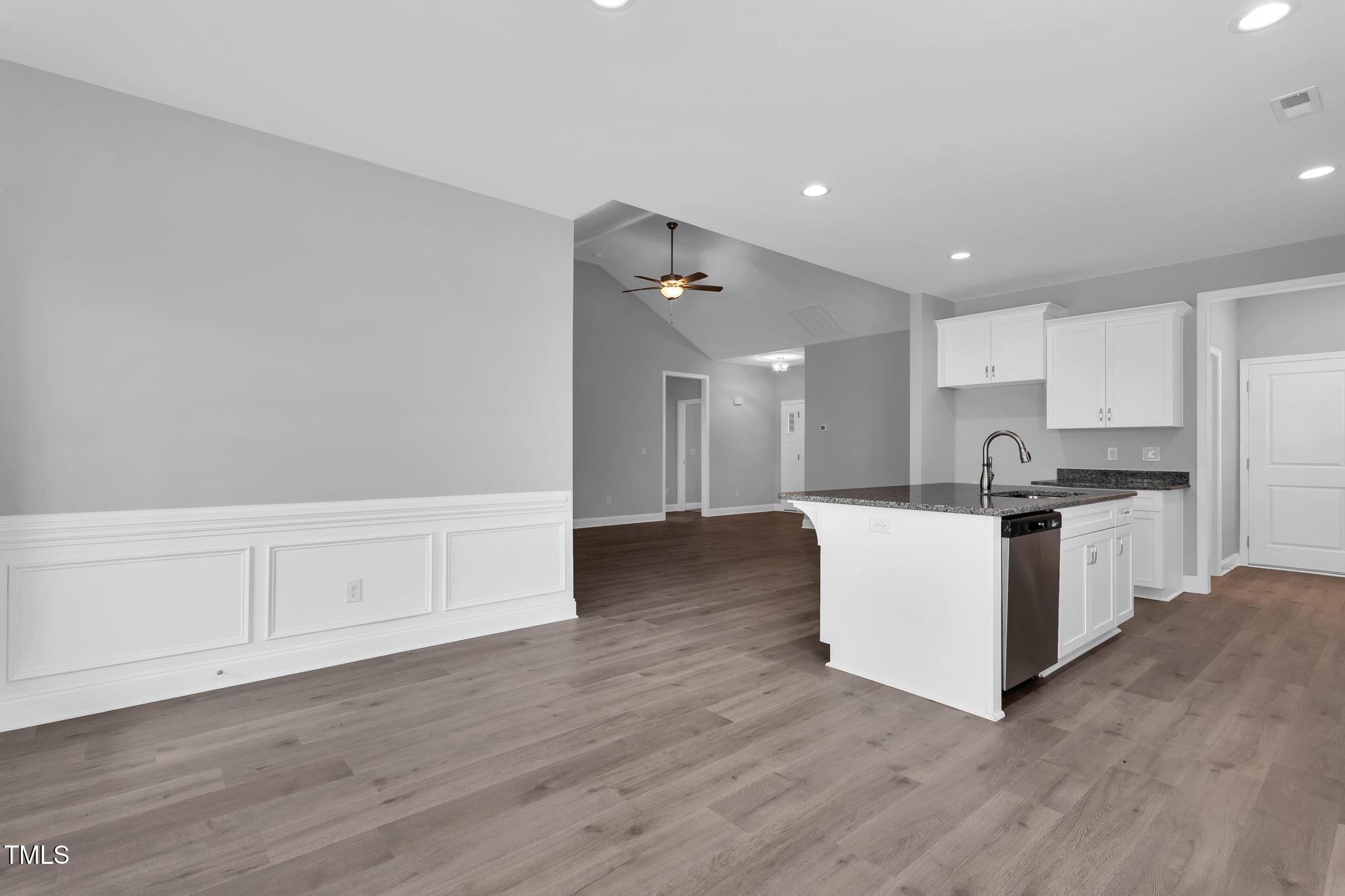 208 Hillwood Drive Property Photo 18