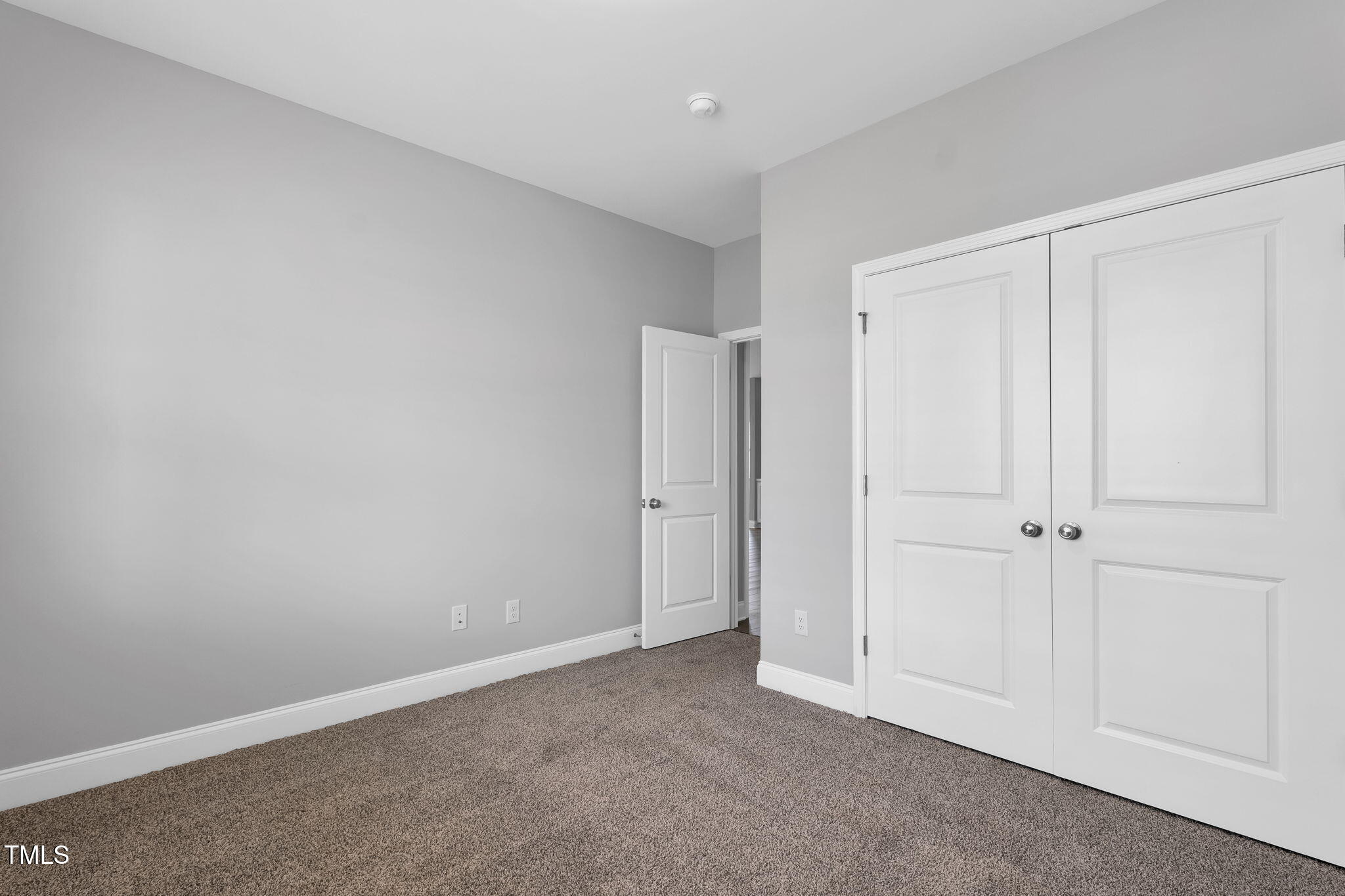 208 Hillwood Drive Property Photo 28