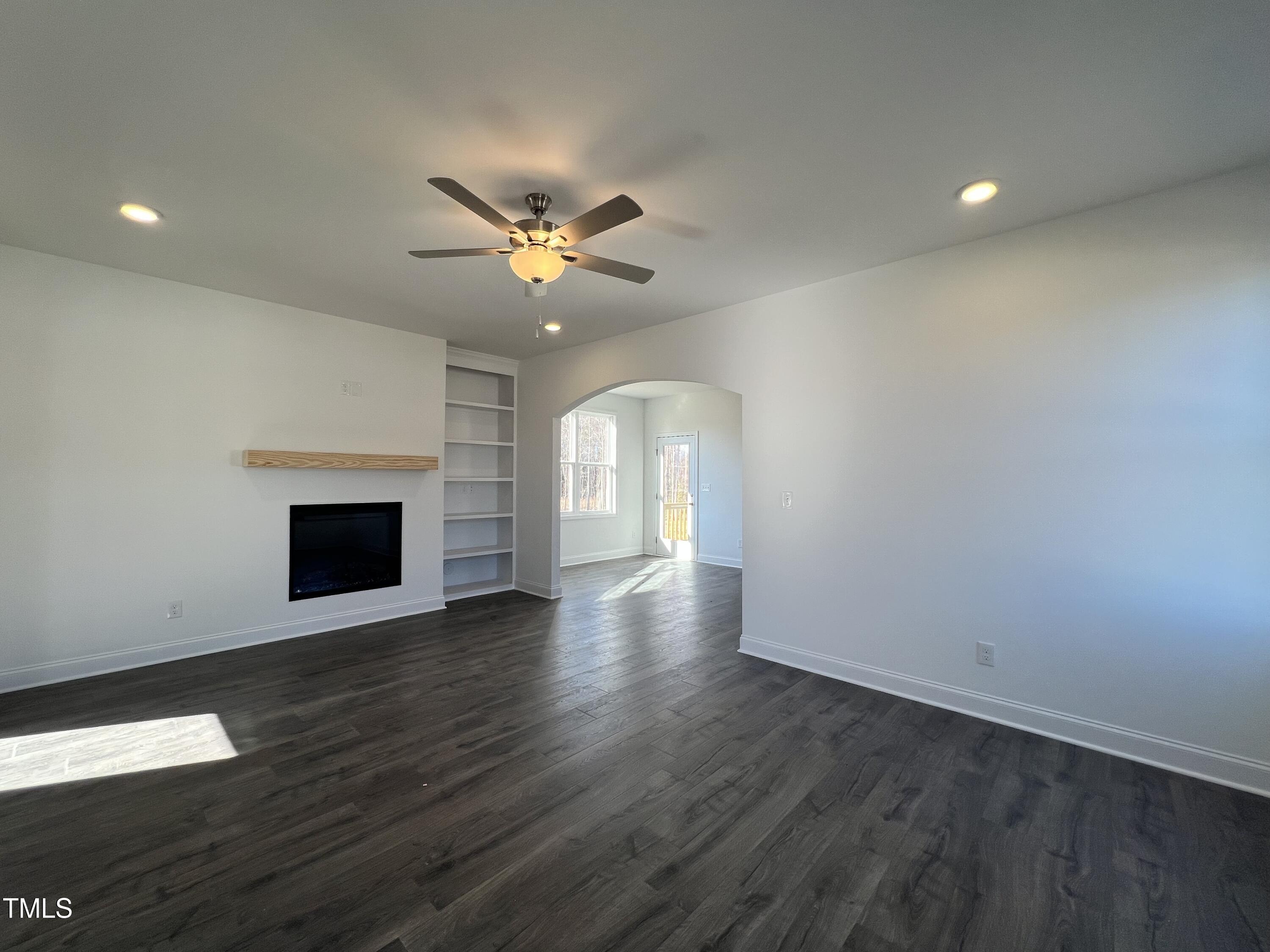 344 Longbow Drive Property Photo 4