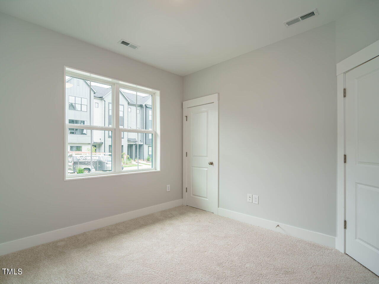 1144 Cottonsprings Drive Property Photo 8