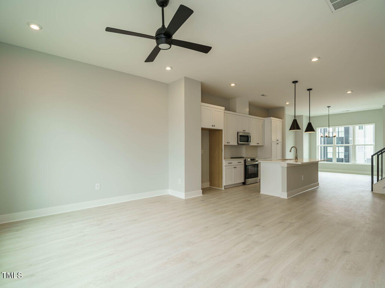 1144 Cottonsprings Drive Property Photo 13