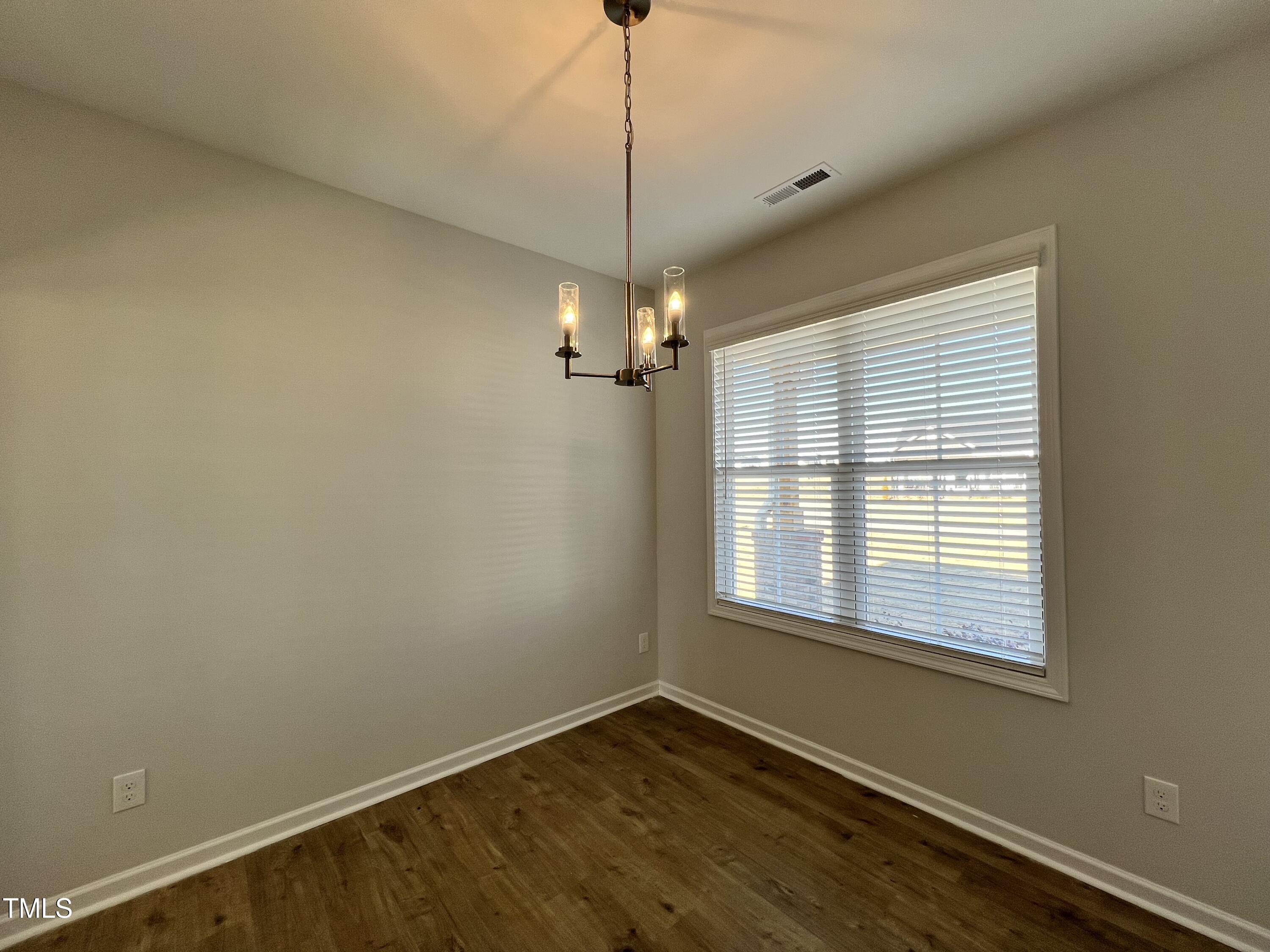 280 Springtooth Drive Property Photo 4
