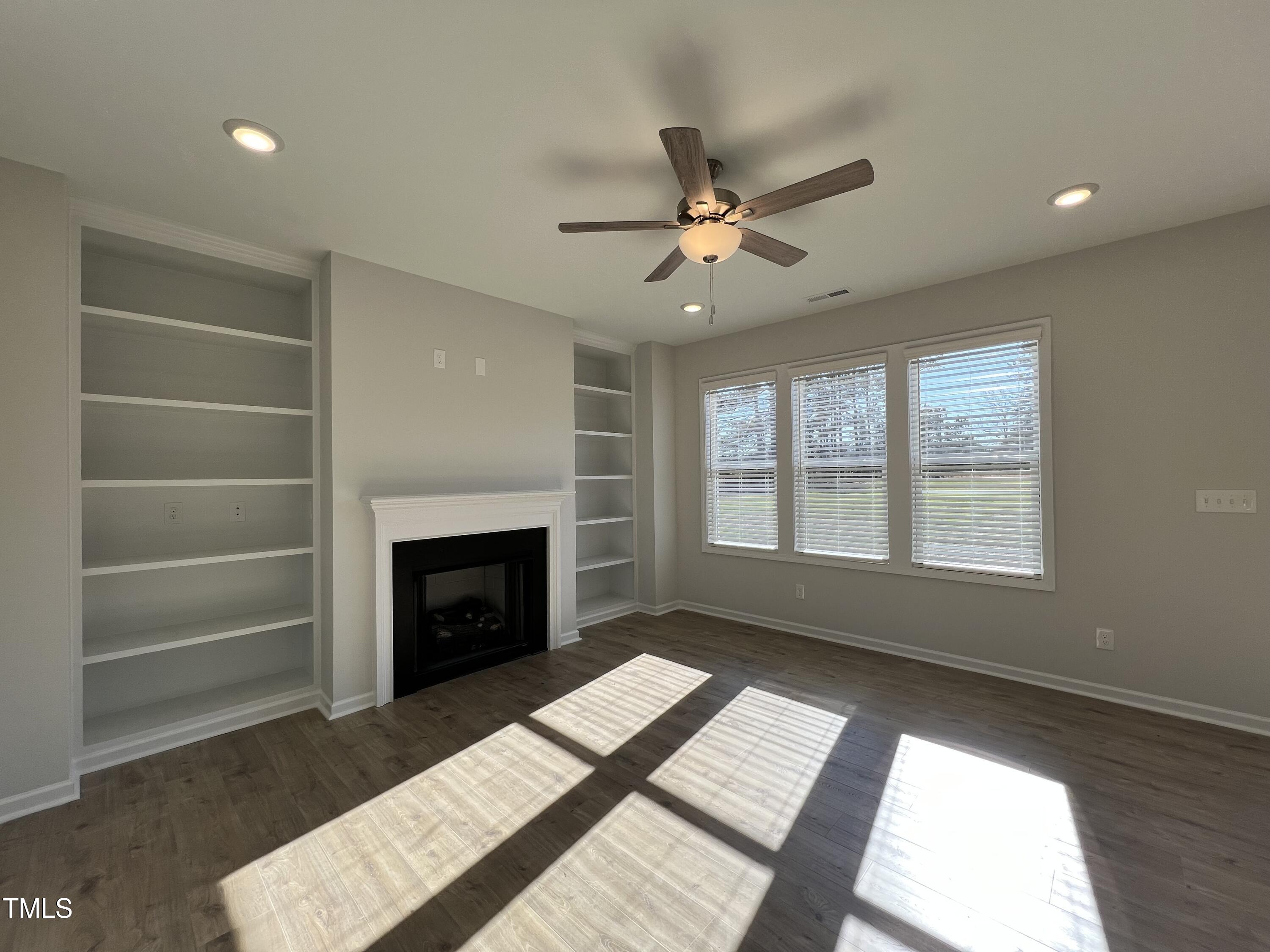 280 Springtooth Drive Property Photo 6