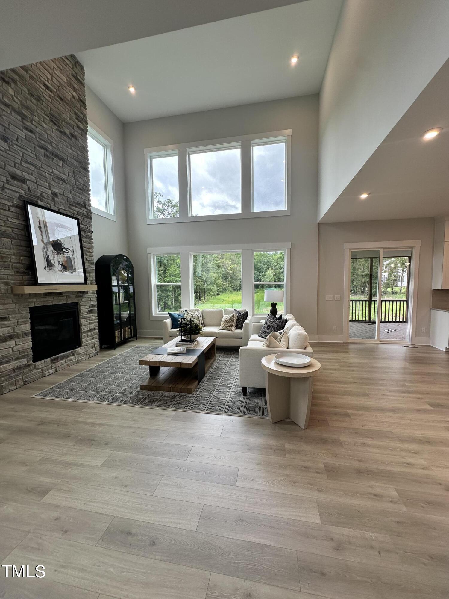 155 Streamside Drive Property Photo 3