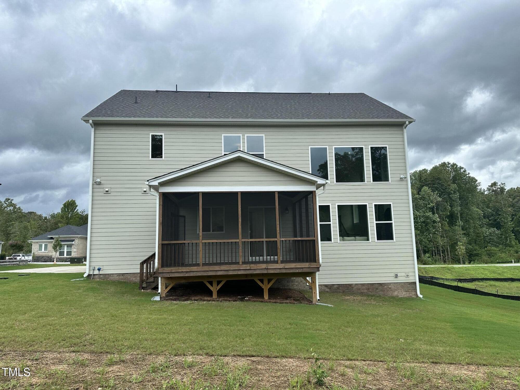 155 Streamside Drive Property Photo 9