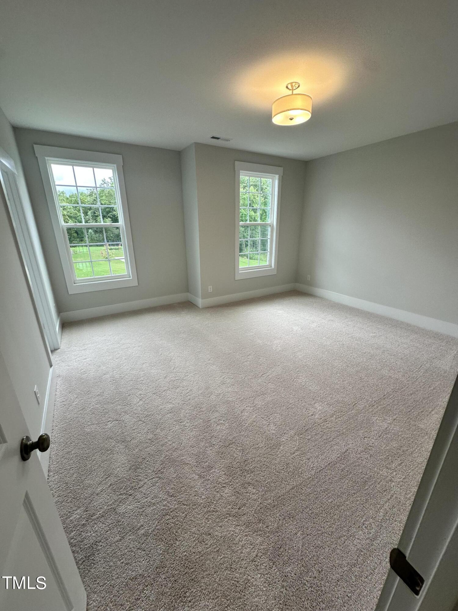 155 Streamside Drive Property Photo 15