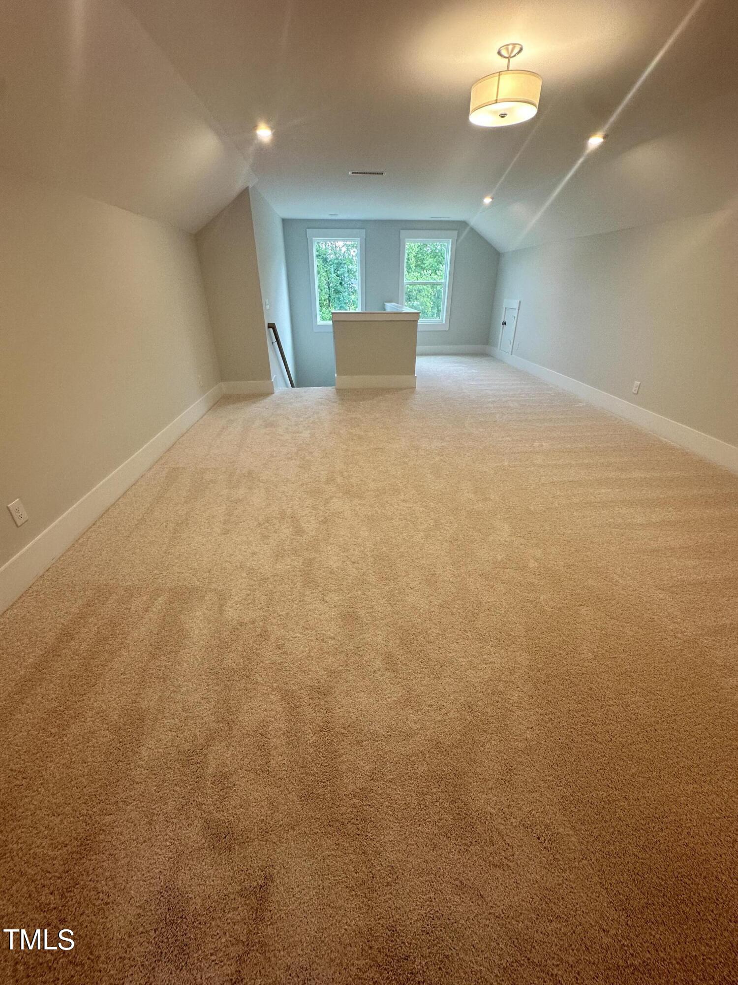 155 Streamside Drive Property Photo 21