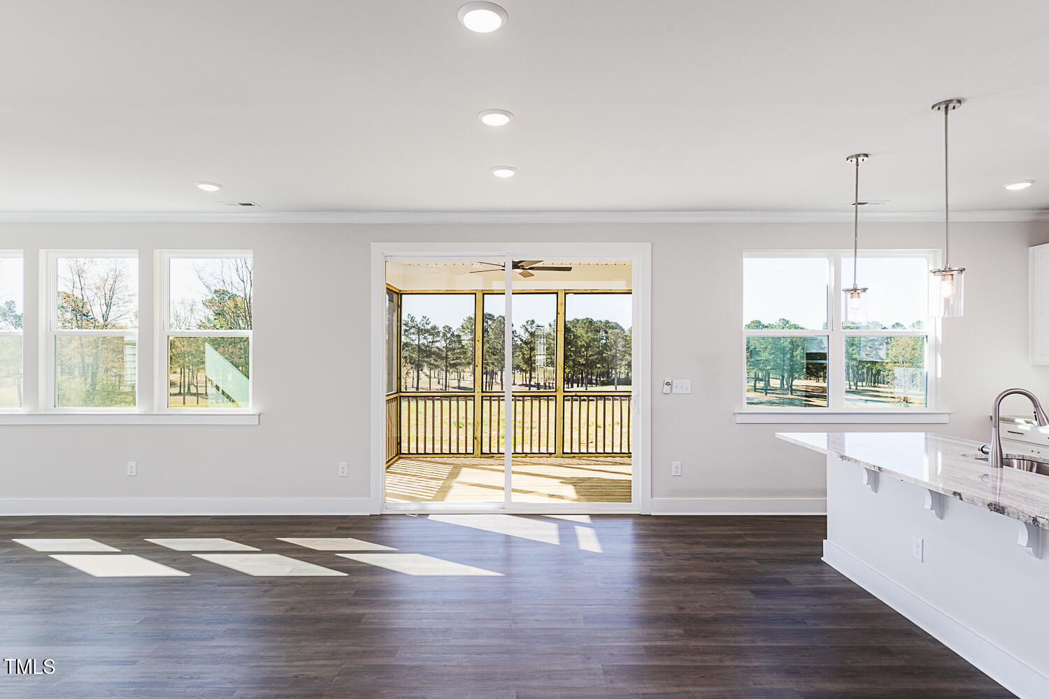 674 Barbour Farm Lane Property Photo 11