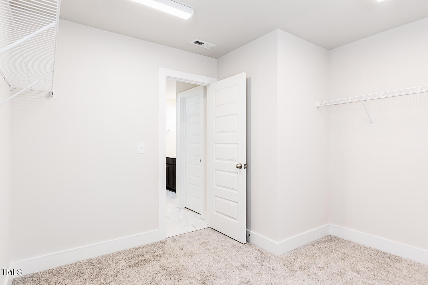 674 Barbour Farm Lane Property Photo 23