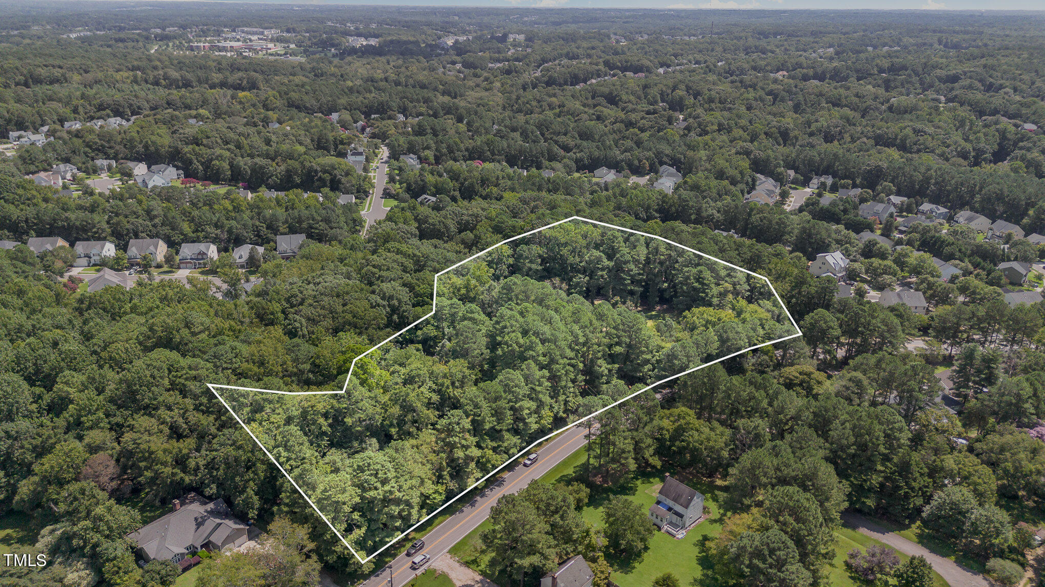 9500 Ligon Mill Road Property Photo 2