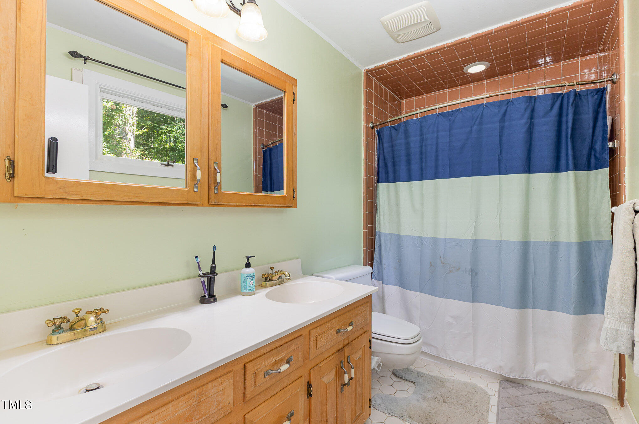 9500 Ligon Mill Road Property Photo 18