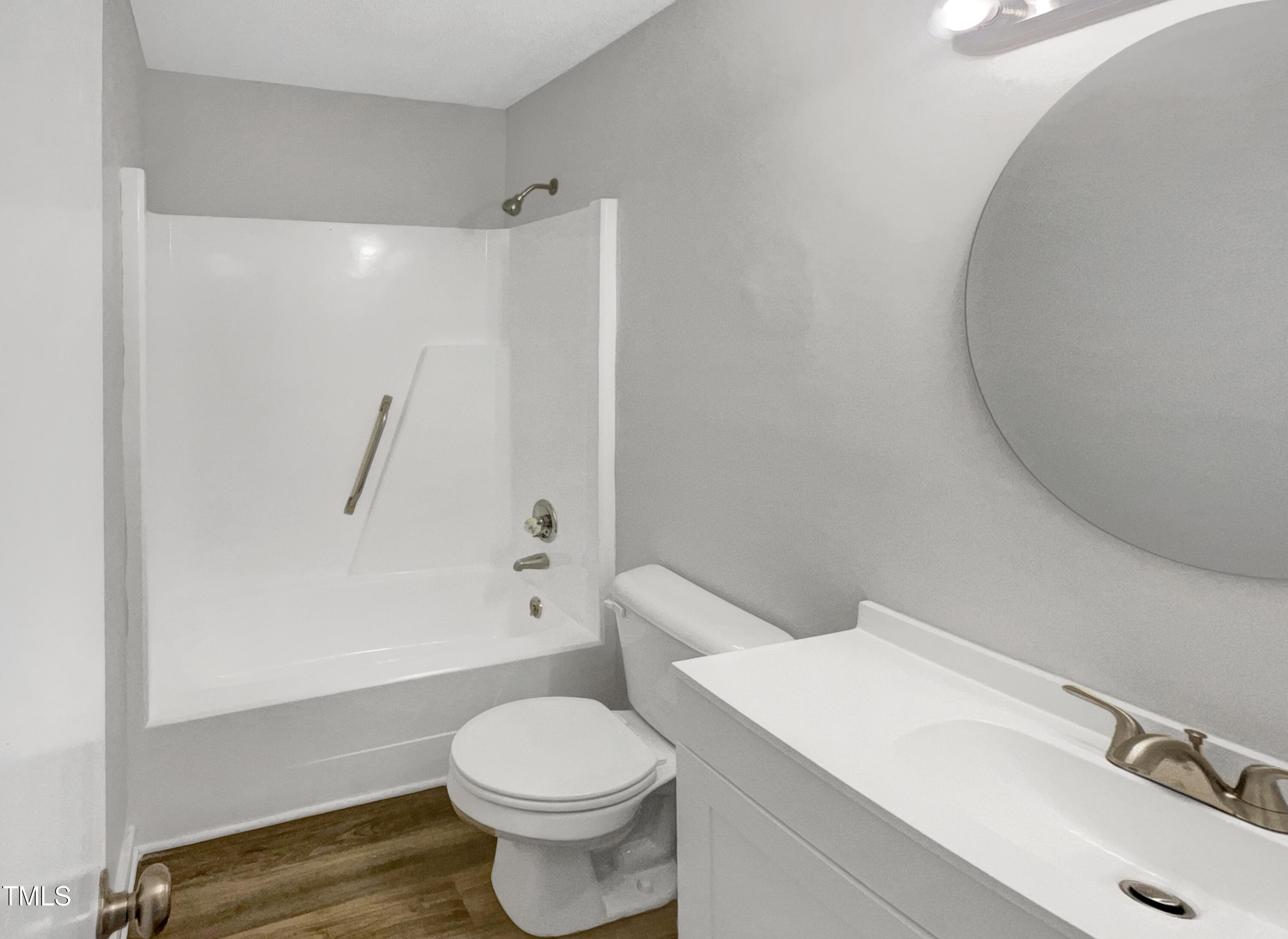 2146 Charles Street # 9 Property Photo 5