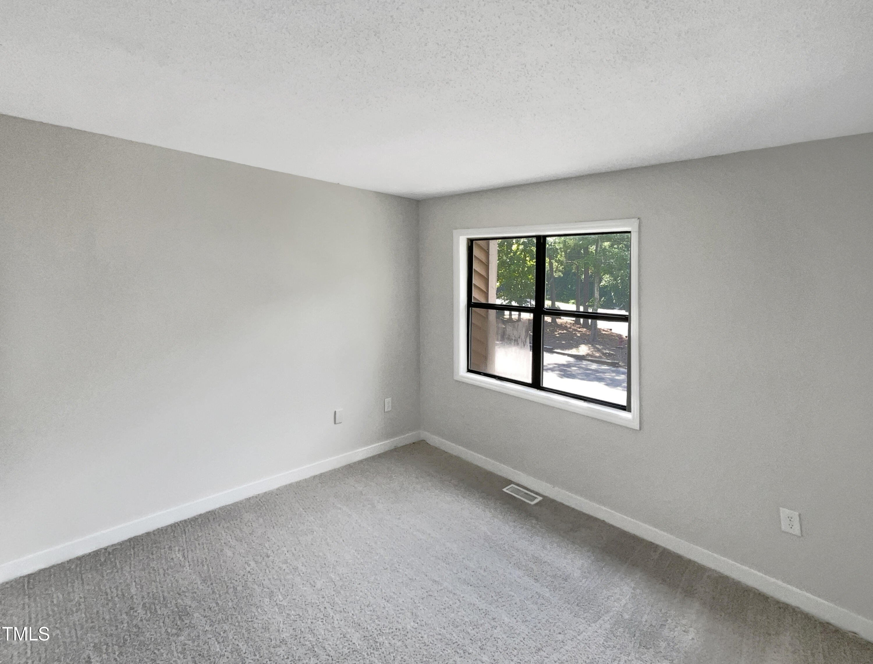 2146 Charles Street # 9 Property Photo 13