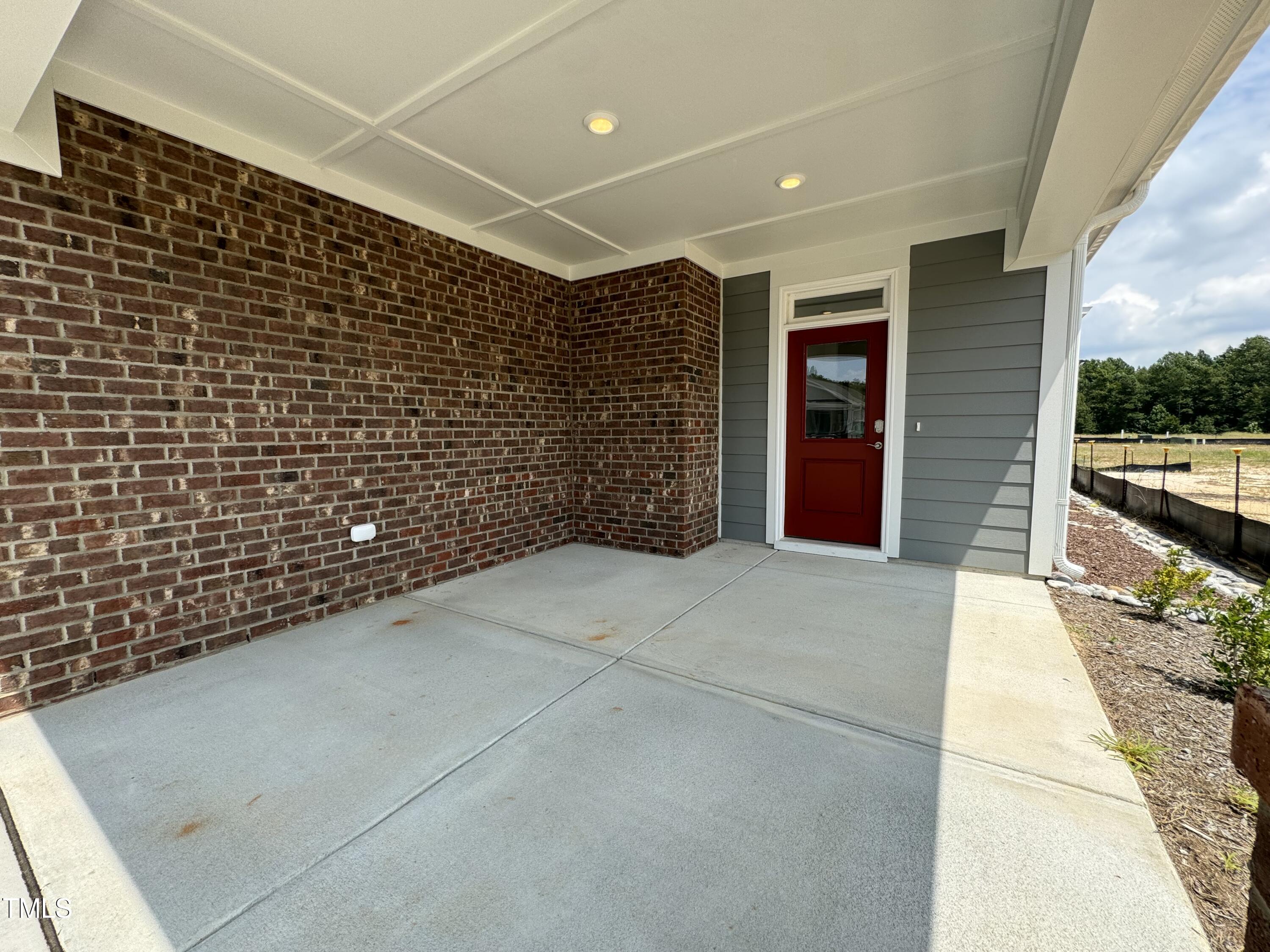 324 Village Walk Drive Property Photo 3