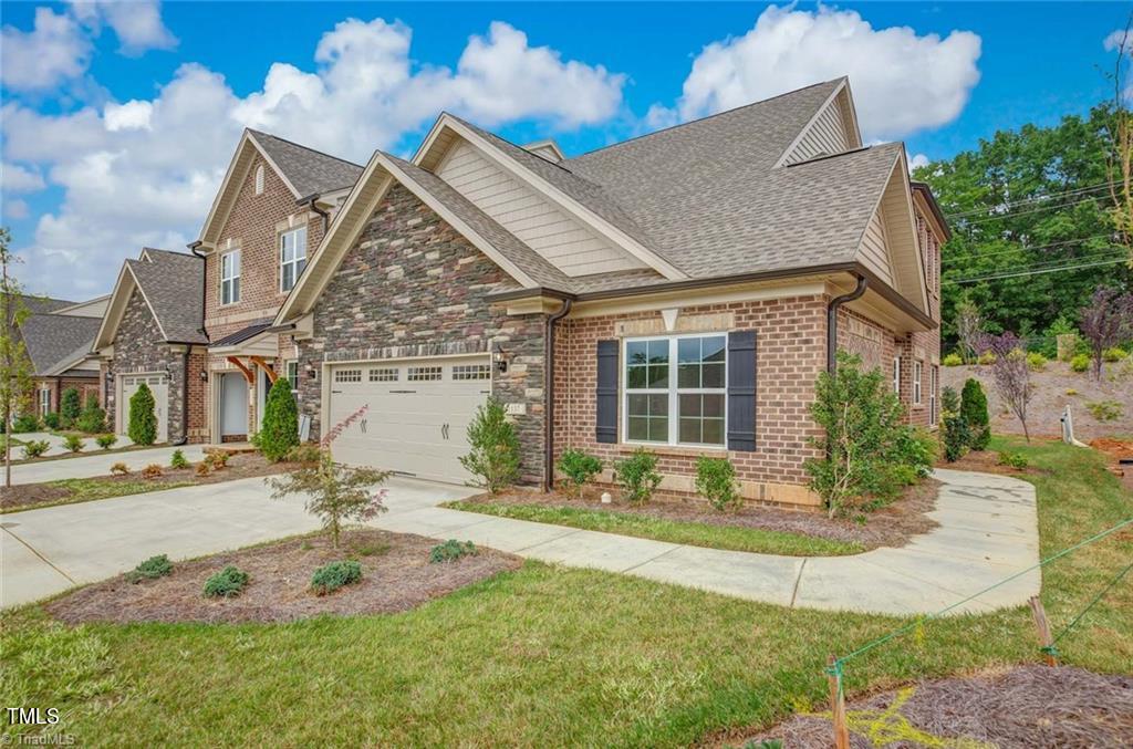 1039 Talisker Way # 17 Property Photo 1