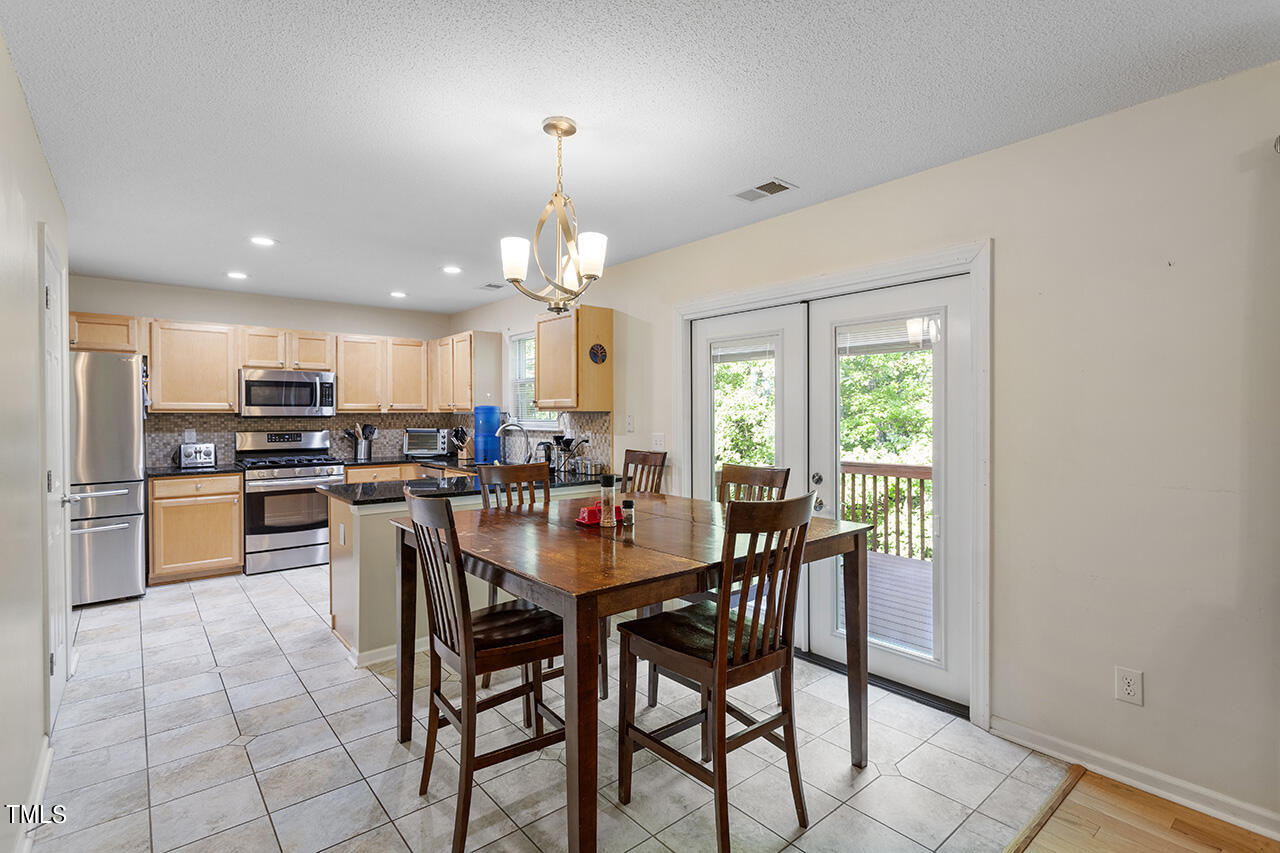 120 Westcott Court Property Photo 13
