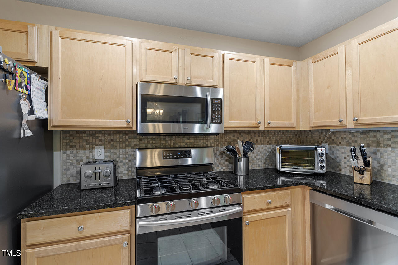 120 Westcott Court Property Photo 18