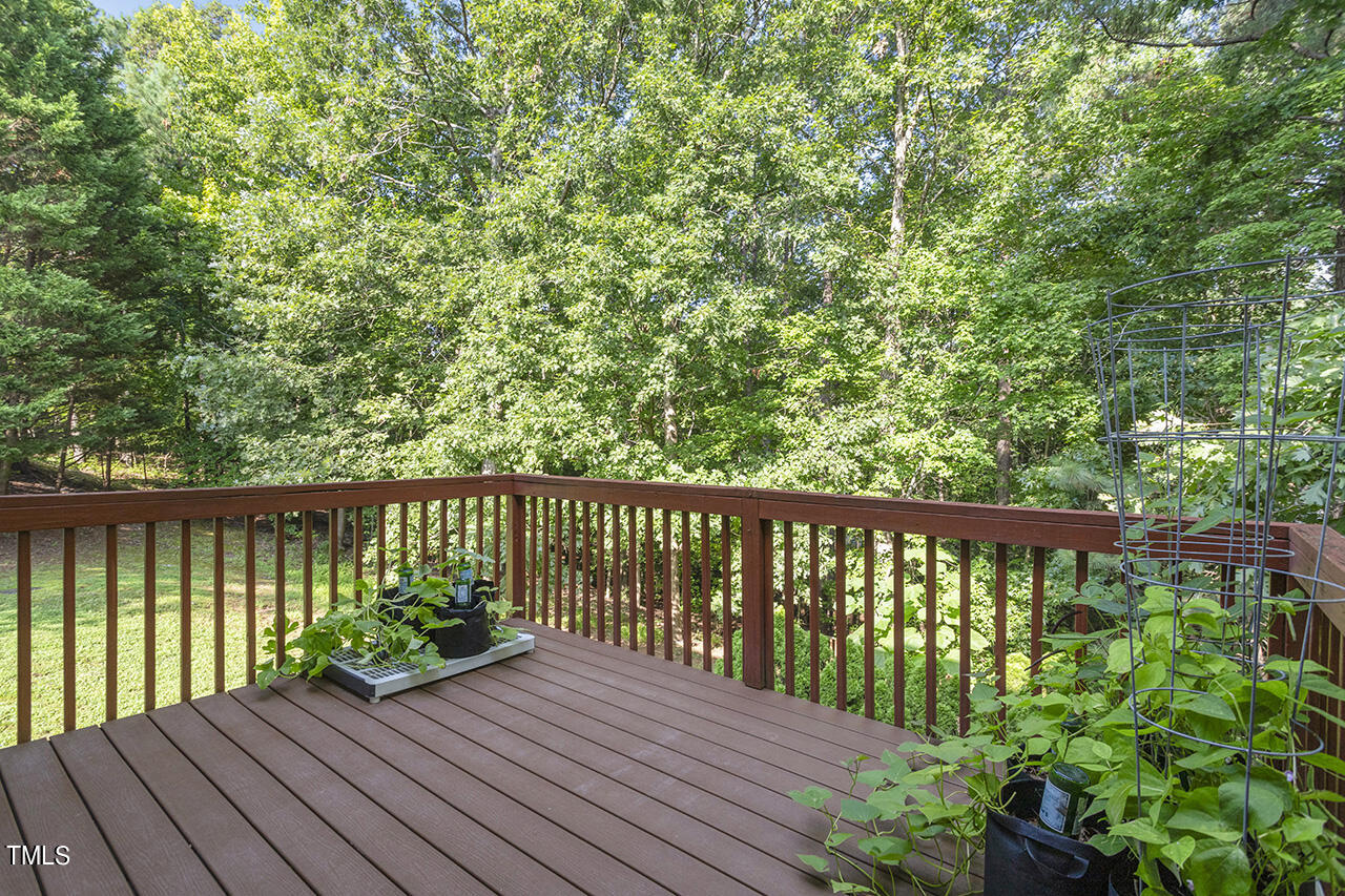 120 Westcott Court Property Photo 34