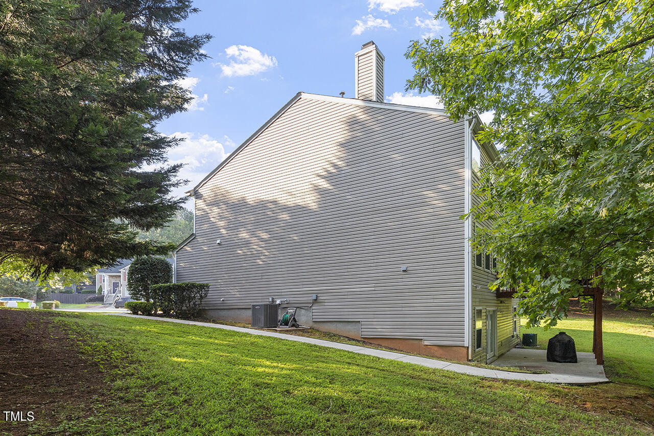 120 Westcott Court Property Photo 35