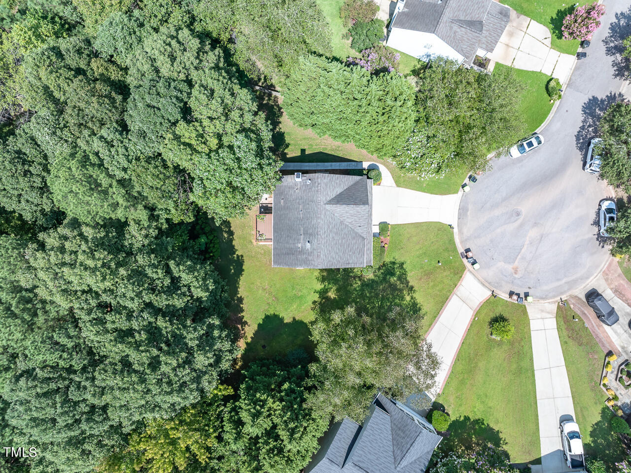 120 Westcott Court Property Photo 43