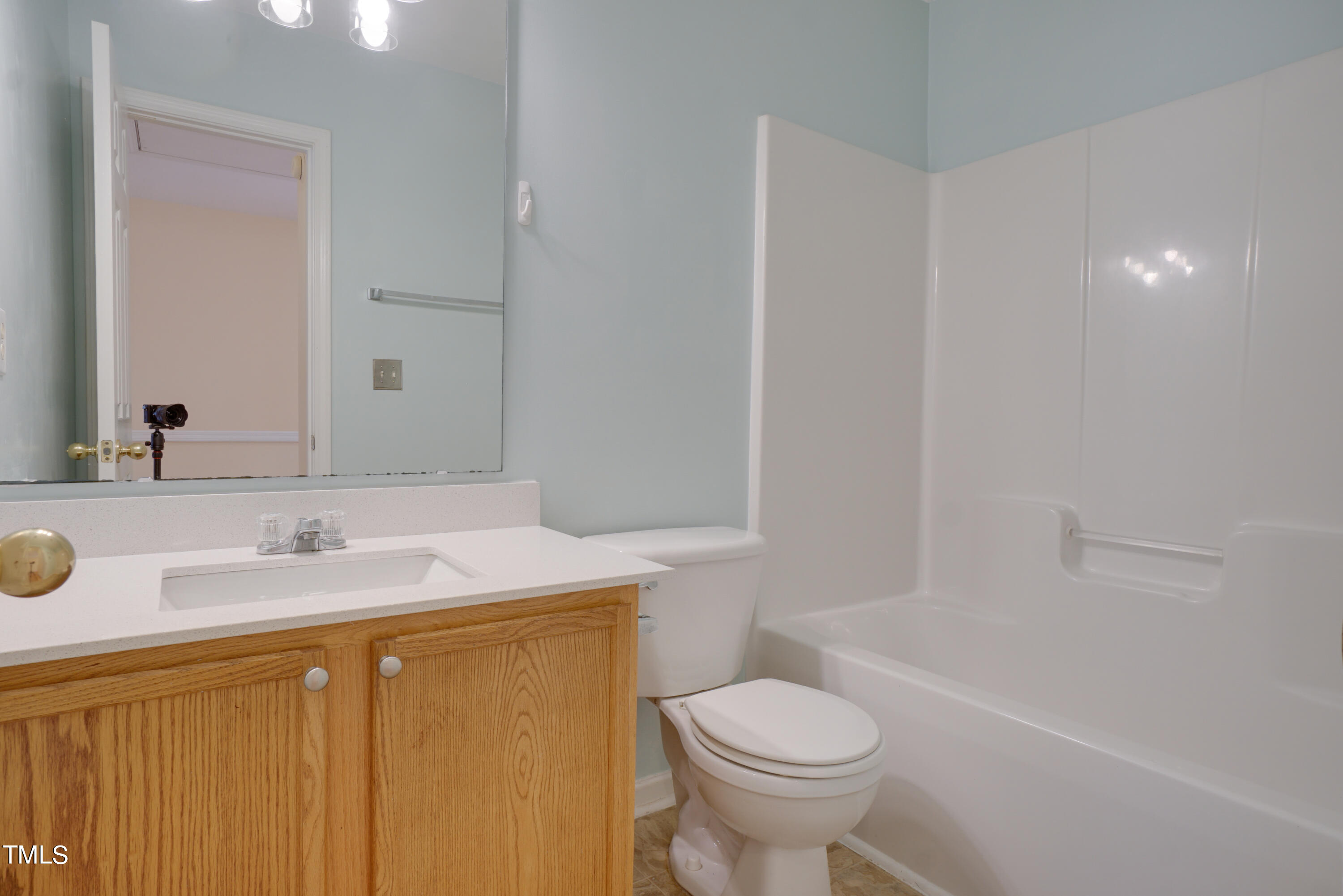8107 Candelaria Drive Property Photo 17