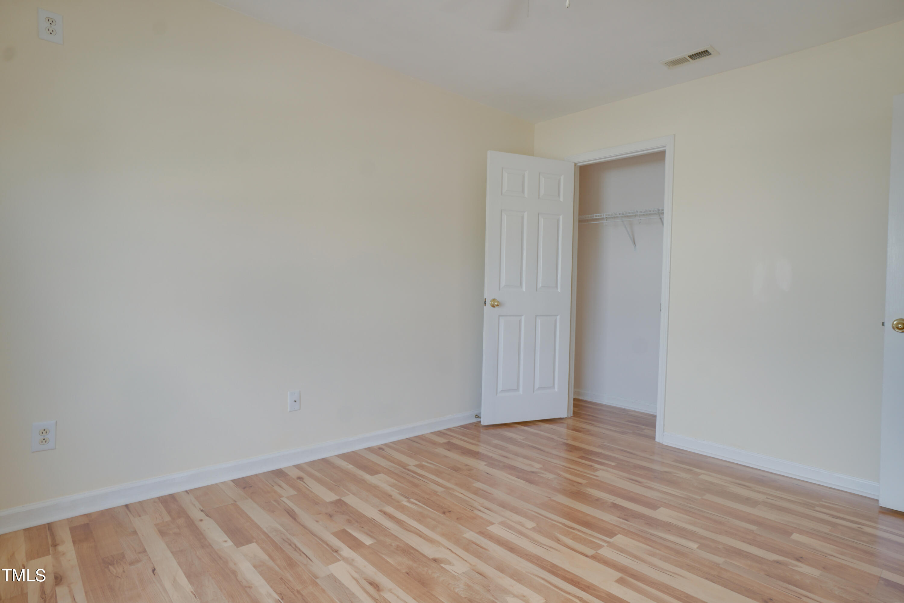 8107 Candelaria Drive Property Photo 18