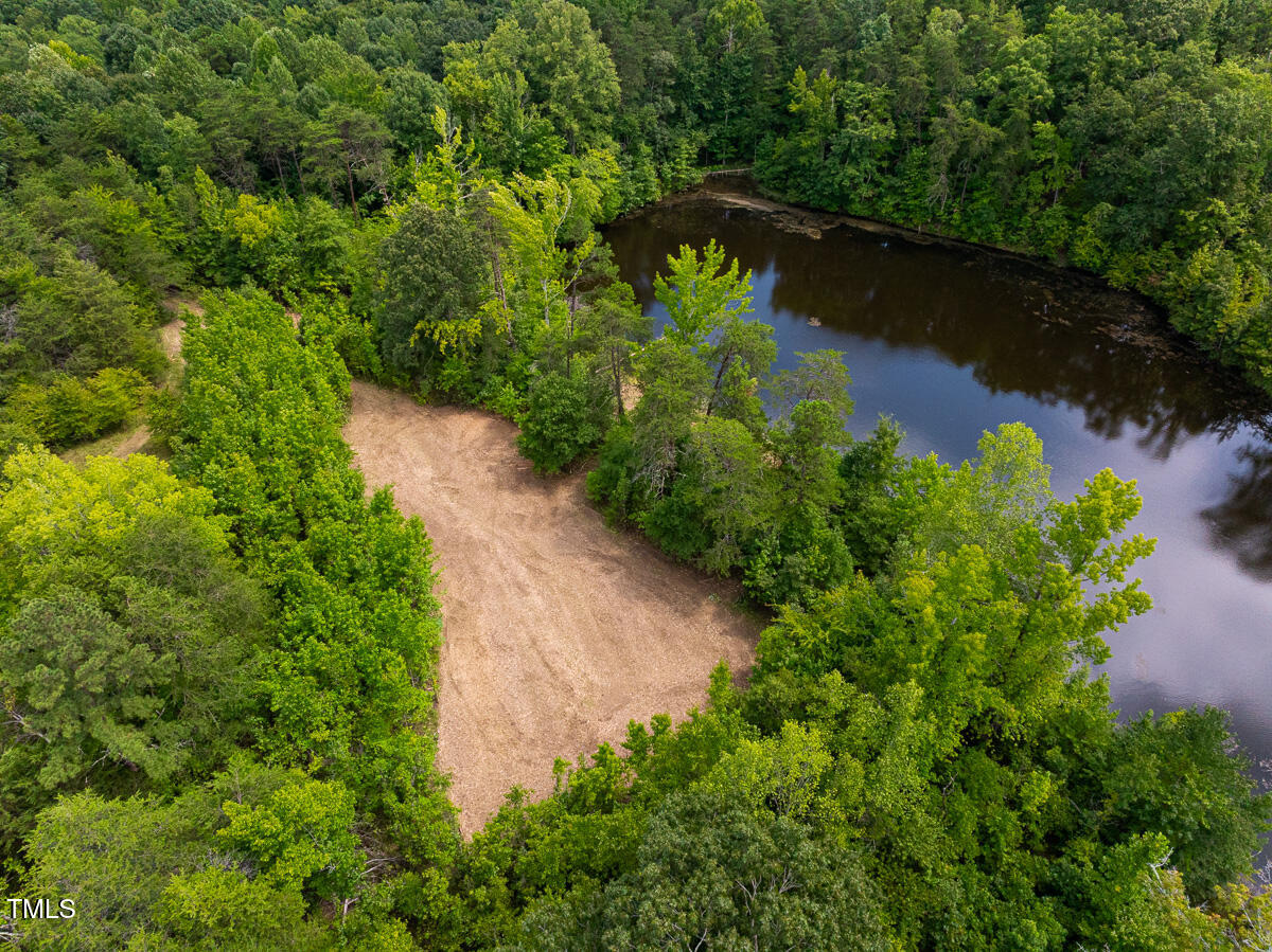 00 Aldridge Road Property Photo 6