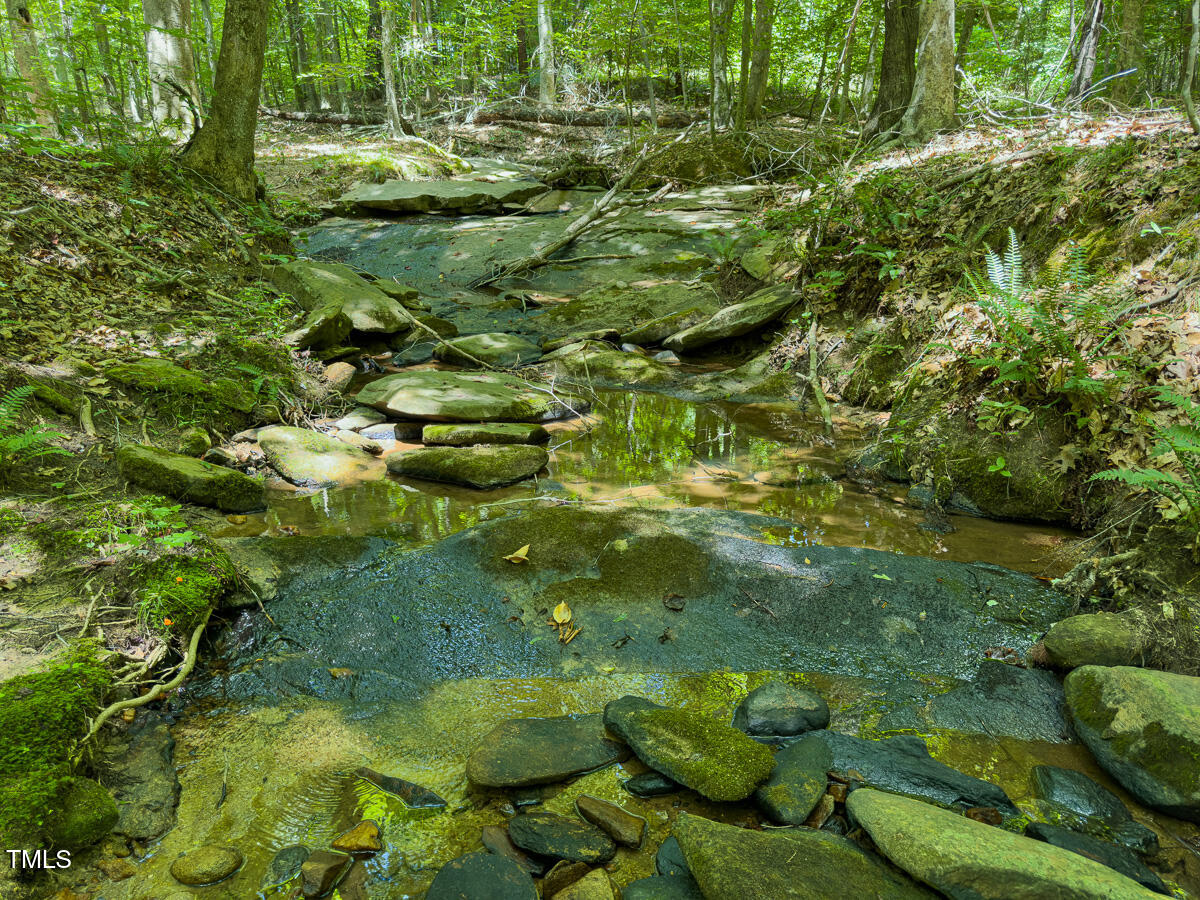 00 Aldridge Road Property Photo 10