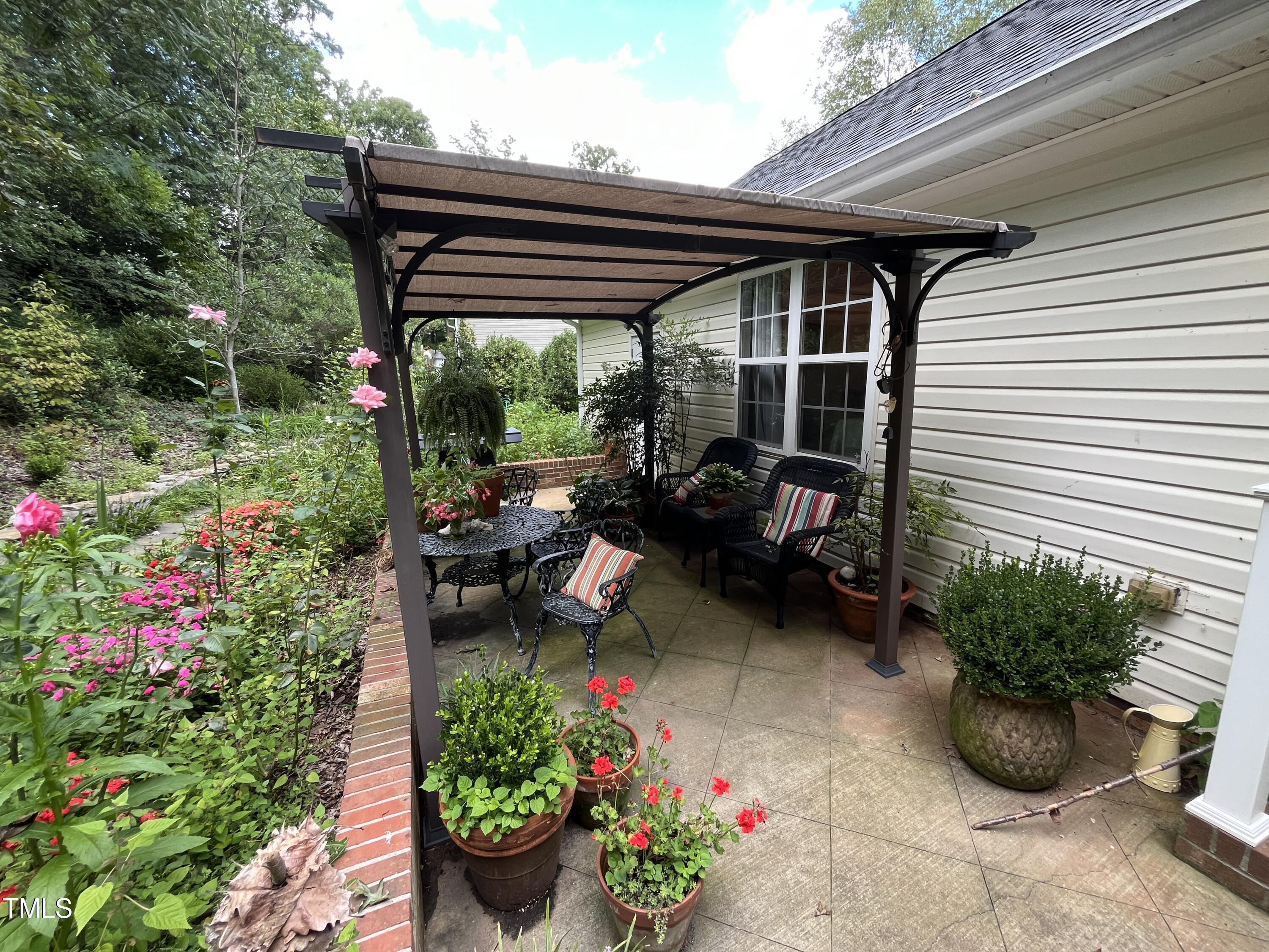 1408 Plantation Circle Property Photo 36