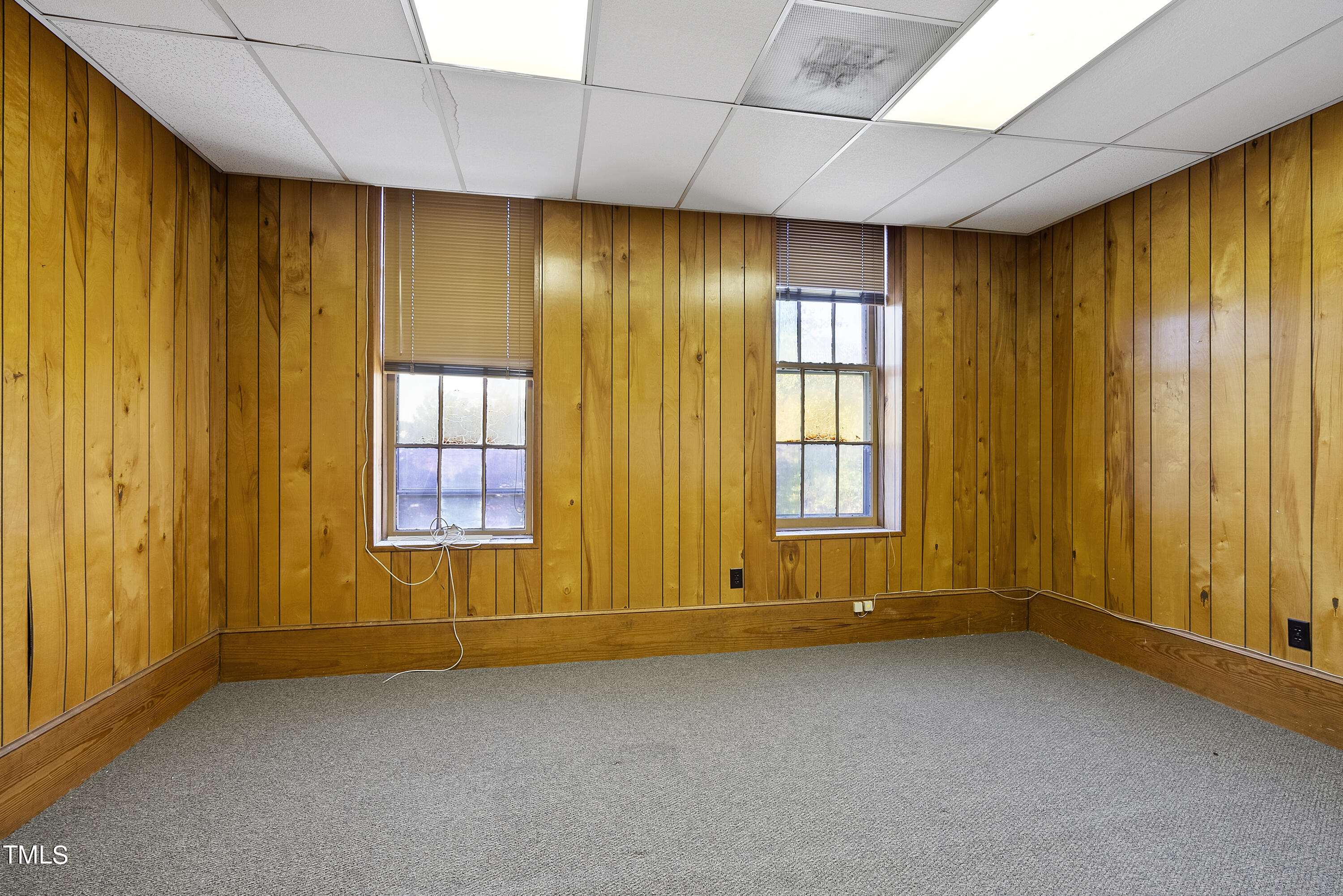 219 E Johnston Street Property Photo 19