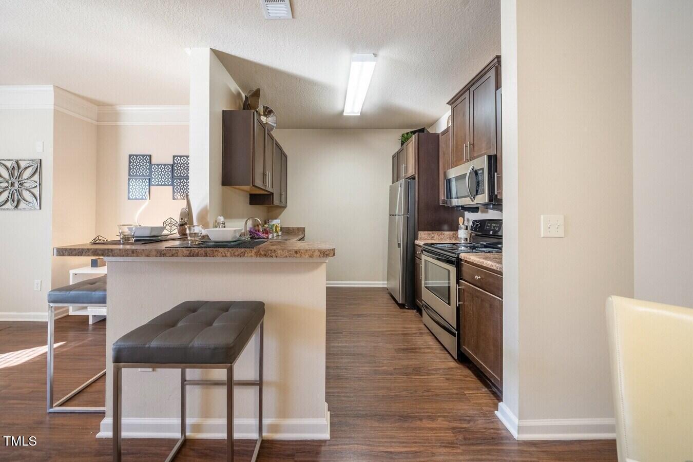 1000 Broadstone Way # B1 Property Photo 13