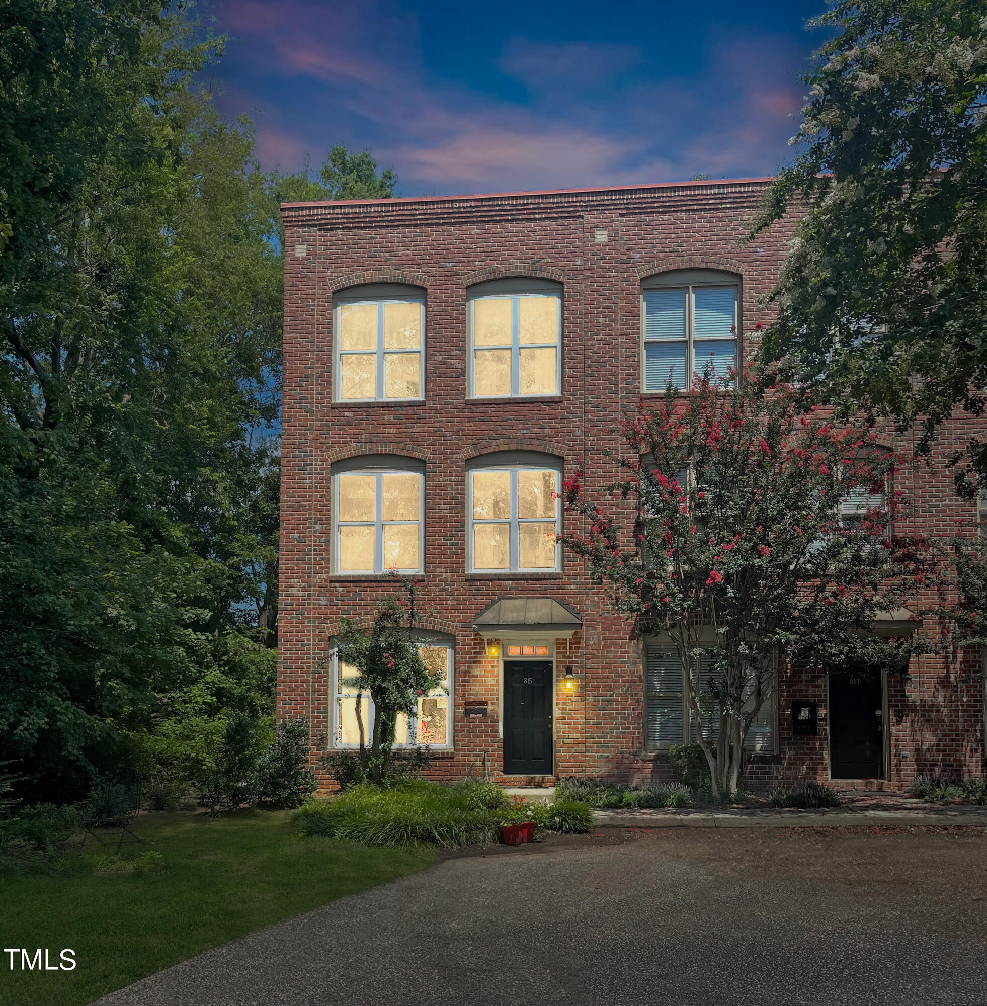 815 Brewer Avenue Property Photo 1