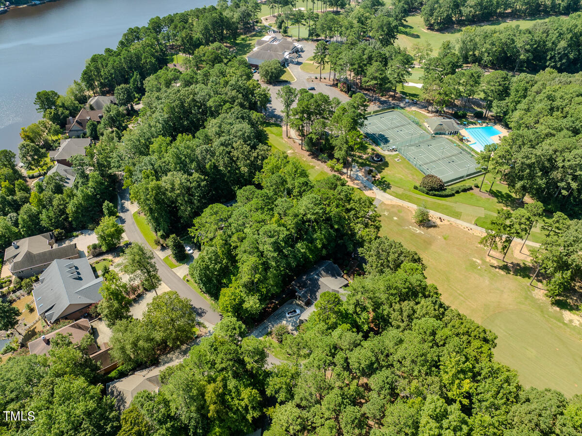 0 The Pointe Property Photo 10