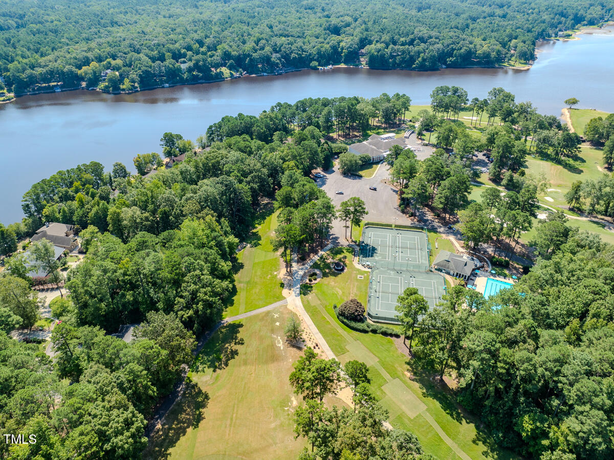 0 The Pointe Property Photo 16