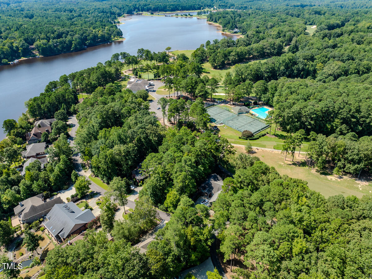 0 The Pointe Property Photo 23