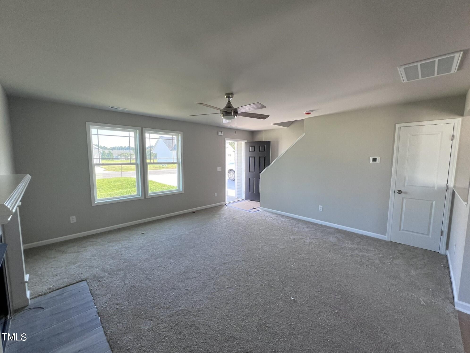 218 Lotus Avenue Property Photo 3