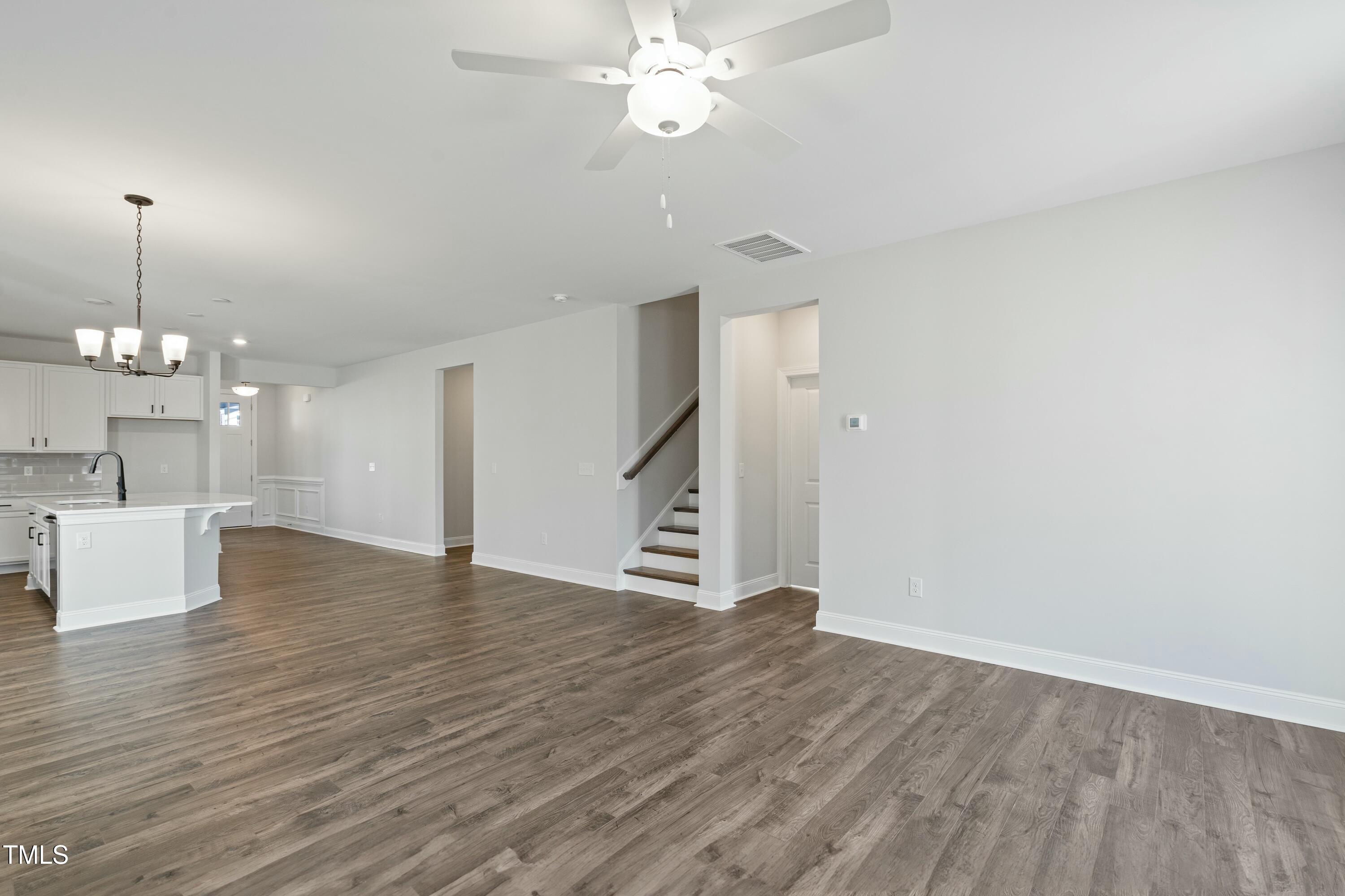 808 Challenger Lane Property Photo 15