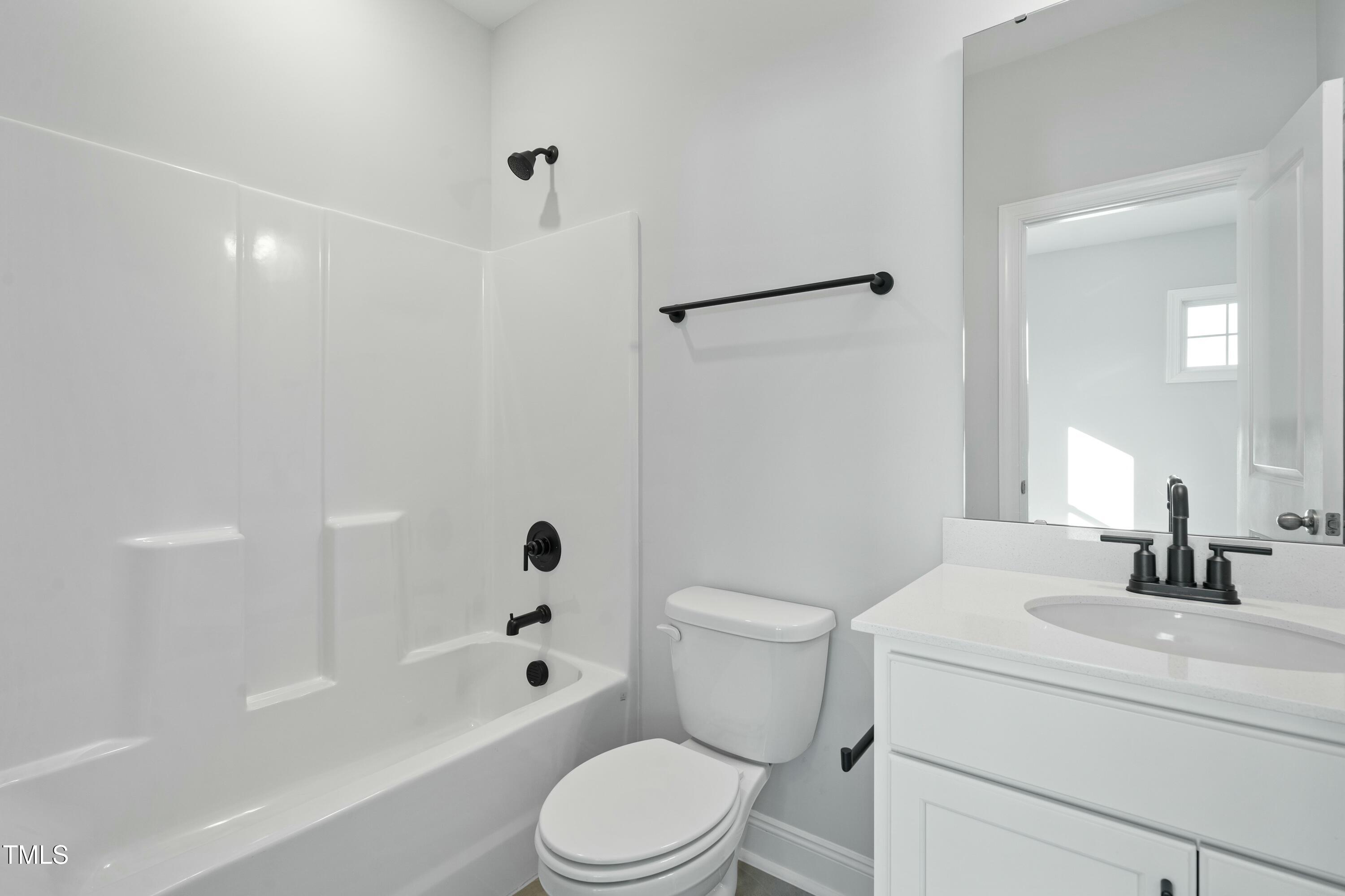 808 Challenger Lane Property Photo 25