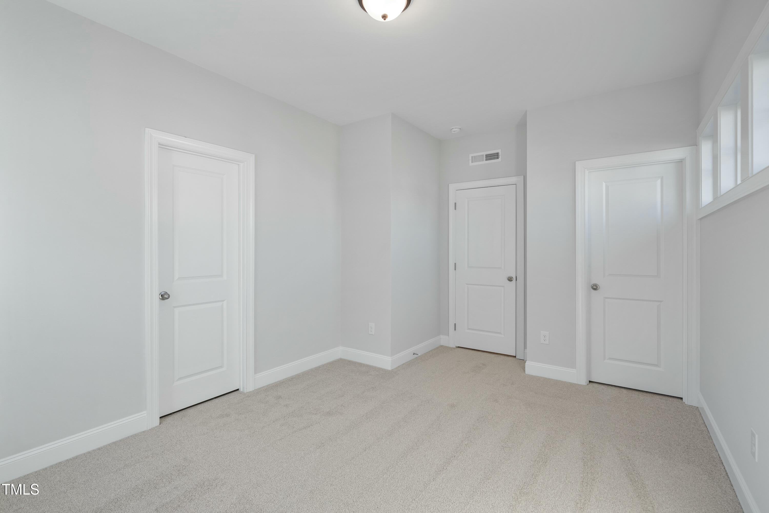 808 Challenger Lane Property Photo 27