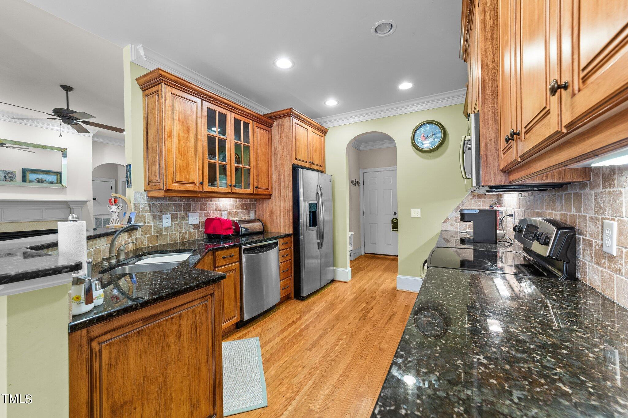 100 Brittmoore Court Property Photo 11