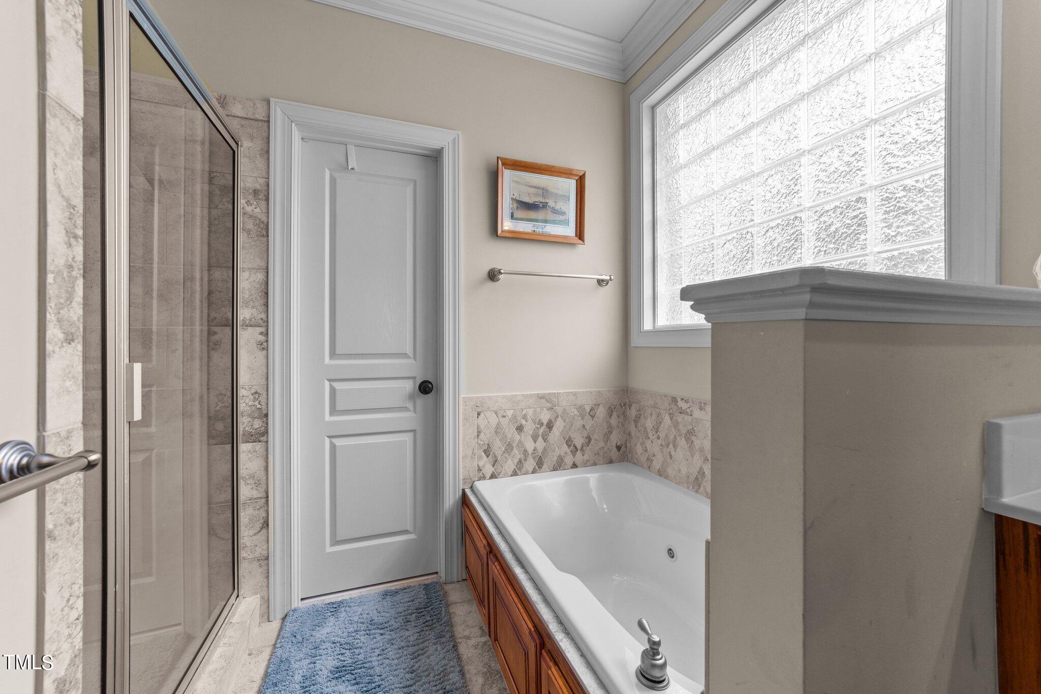 100 Brittmoore Court Property Photo 20
