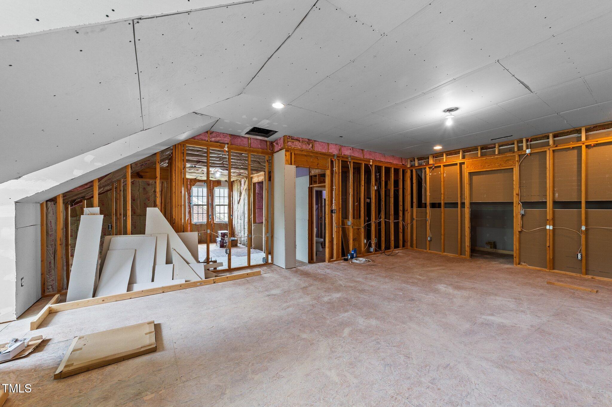 100 Brittmoore Court Property Photo 27