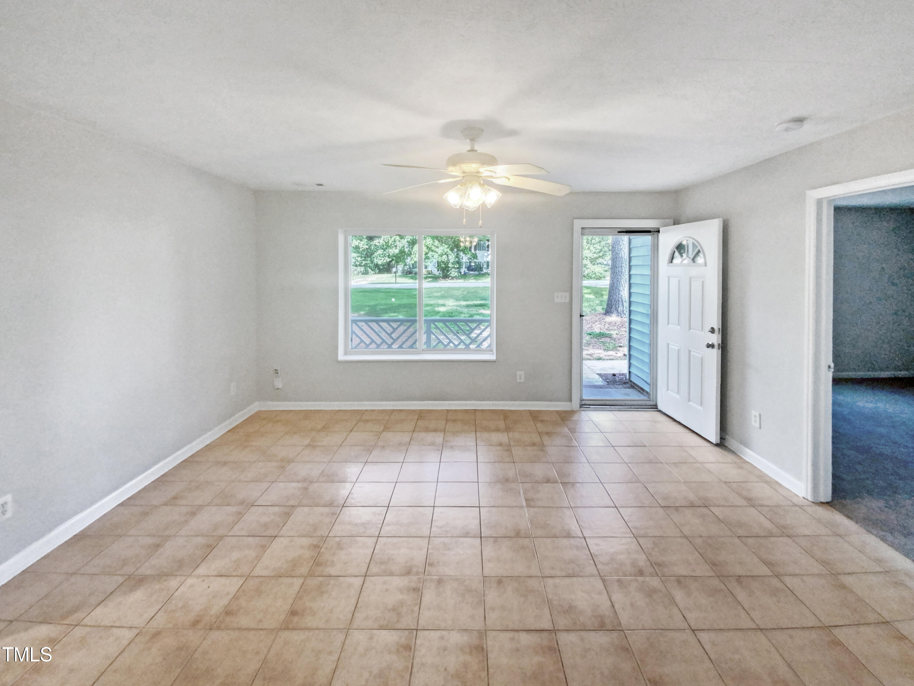 105 Tottingham Court Property Photo 4
